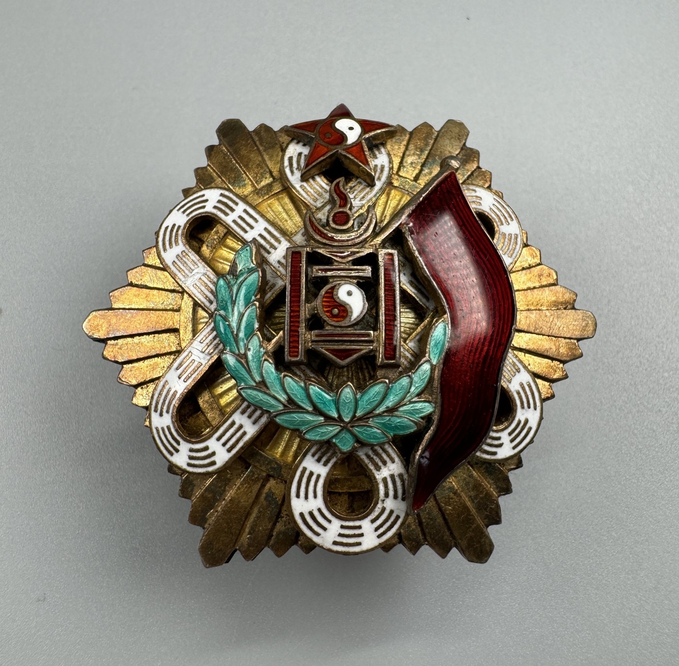 秋玥章舍第二期 劳动英勇红旗勋章393