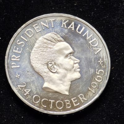 🌹外币初藏🌹🐯第18场 每周二四六晚8点 - 赞比亚1965年五先令克朗型精制币