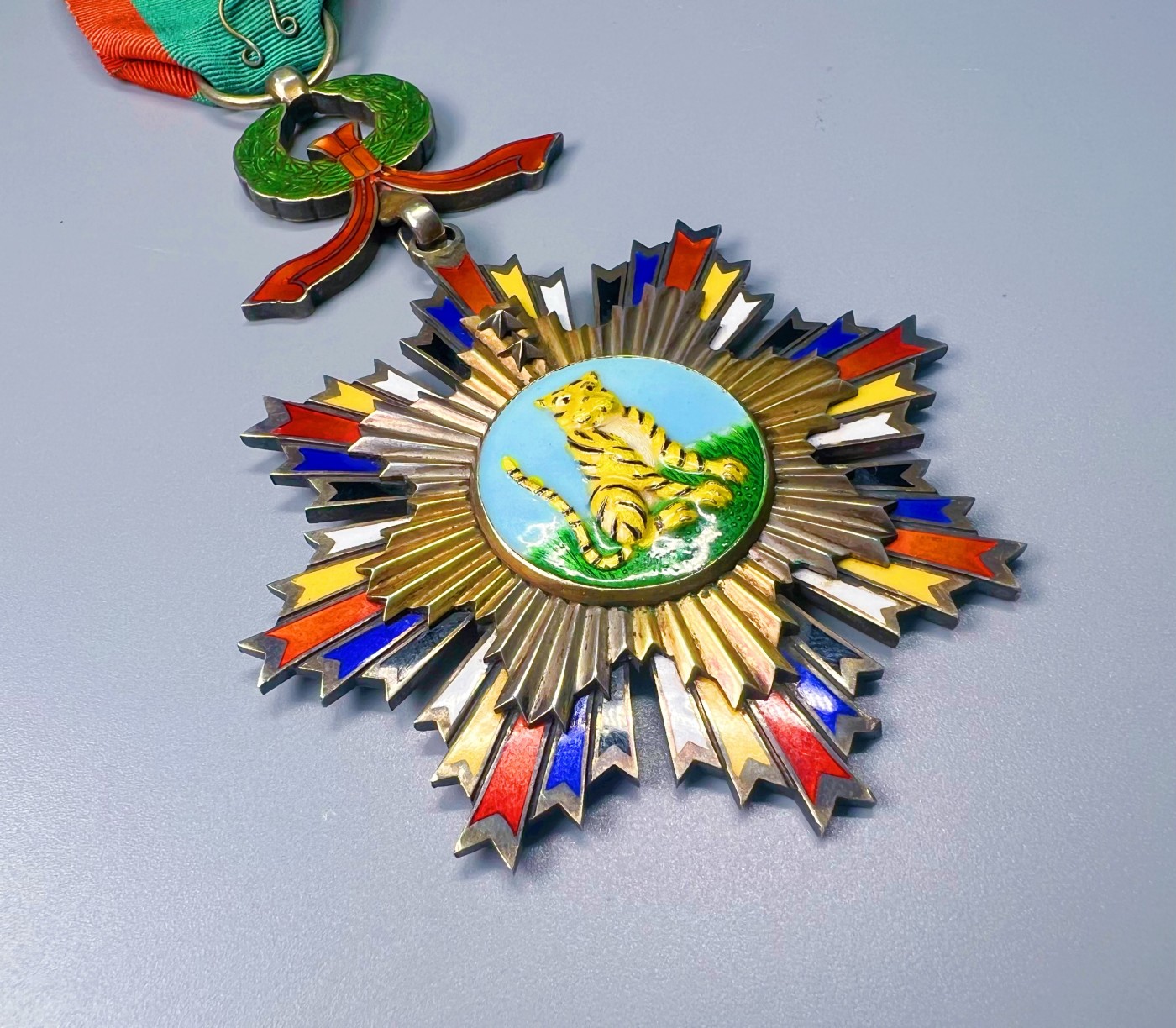 秋玥章舍第二期 57.五等文虎勋章