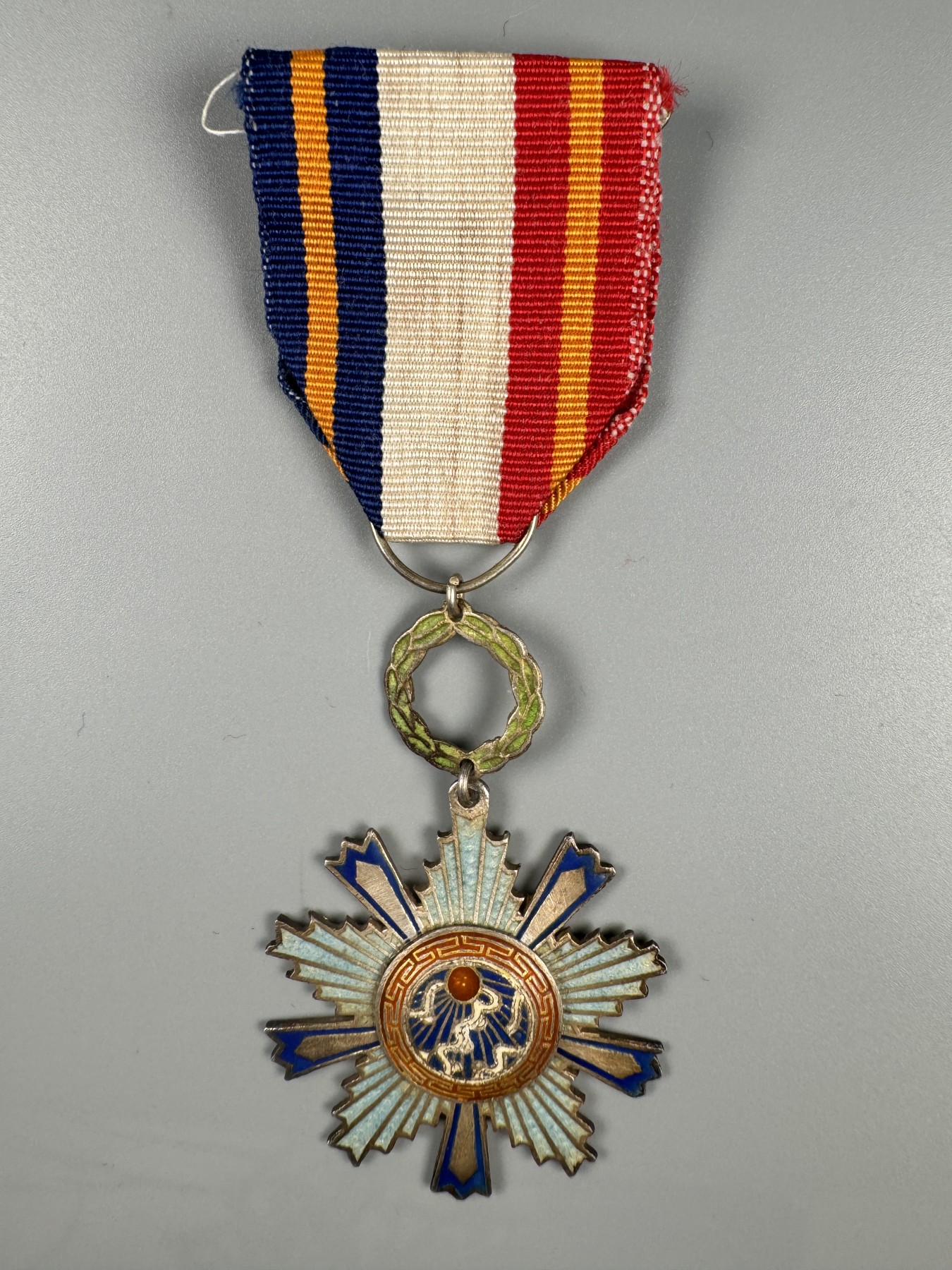 秋玥章舍第二期 35.光华奖章甲种二等3702