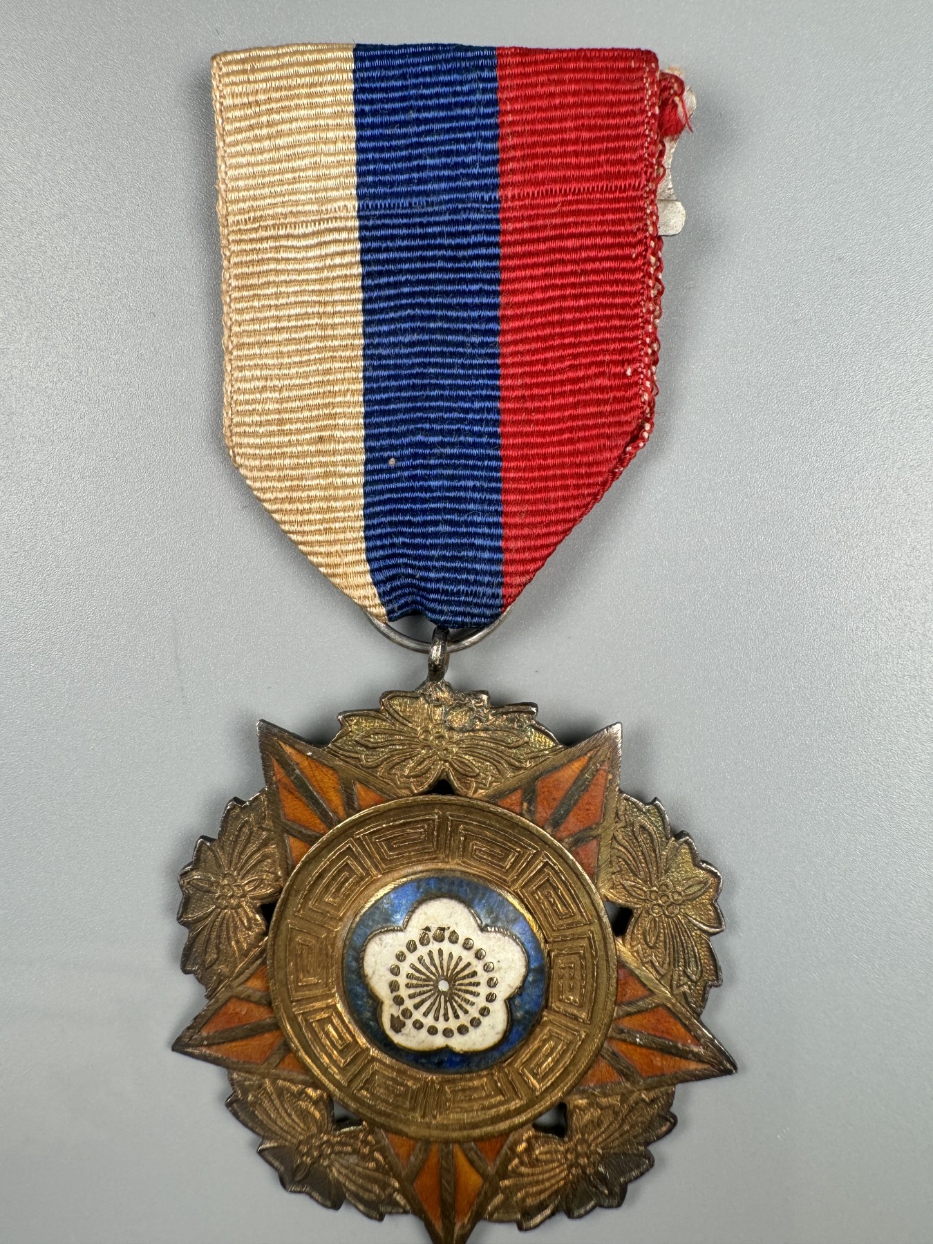 秋玥章舍第二期 26.陆海空军奖章甲种一等6738