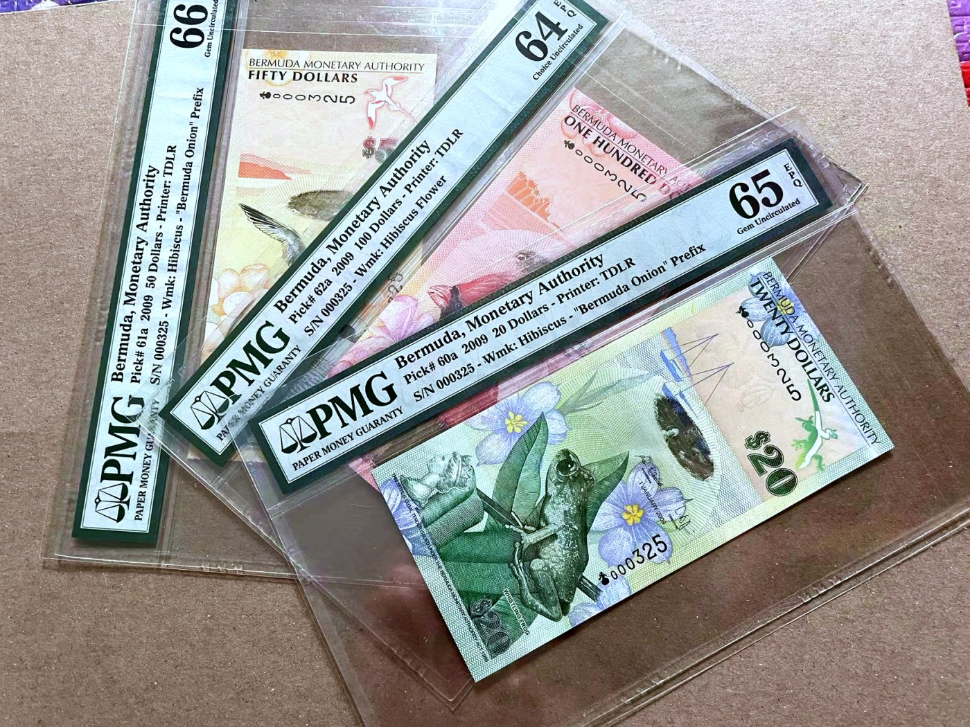 【Blue Auction】✨世界纸币精拍第470期【精】  【洋葱冠 325全同小号 含获奖钞】百慕大 2009年2-100元 PMG67EPQ-64EPQ 老壳子 收藏版