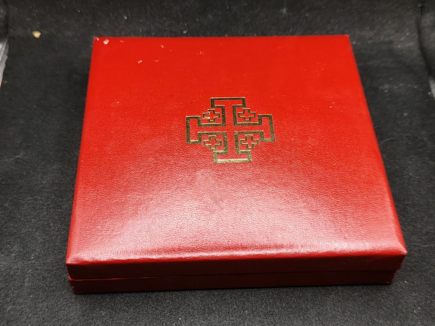 全场0元起拍 第153期 咸鱼国勋章拍卖专场 5月5日（周日）下午6：00开始 梵蒂冈教皇国聖墓骑士团勋章大军官级副章颈授章带略