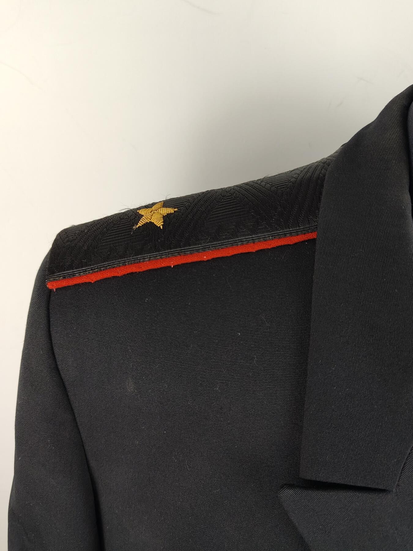 全场0元起拍 第153期 咸鱼国勋章拍卖专场 5月5日（周日）下午6：00开始 苏联海军步兵少将常服上衣  胸围110 肩宽48 衣长80 袖长65 