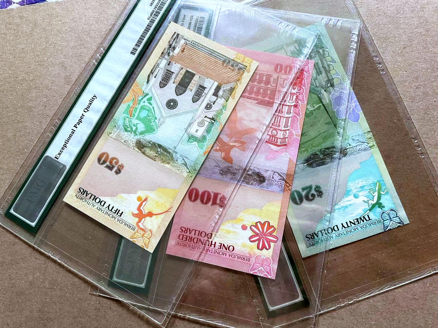 【Blue Auction】✨世界纸币精拍第470期【精】  【洋葱冠 325全同小号 含获奖钞】百慕大 2009年2-100元 PMG67EPQ-64EPQ 老壳子 收藏版