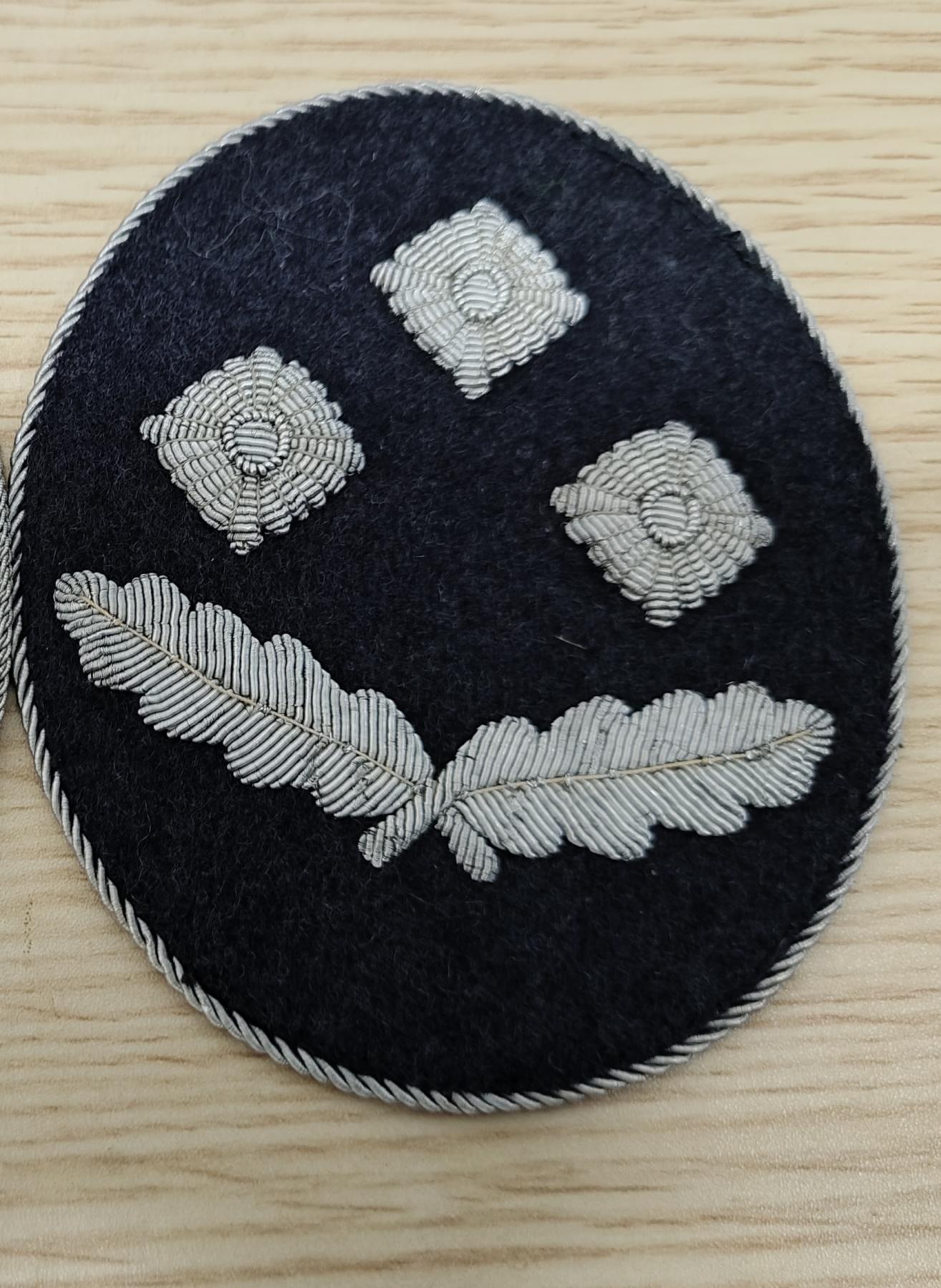 全场0元起拍 第153期 咸鱼国勋章拍卖专场 5月5日（周日）下午6：00开始 西德柏林警察刺绣臂章 高级警官 上校 橡叶样式