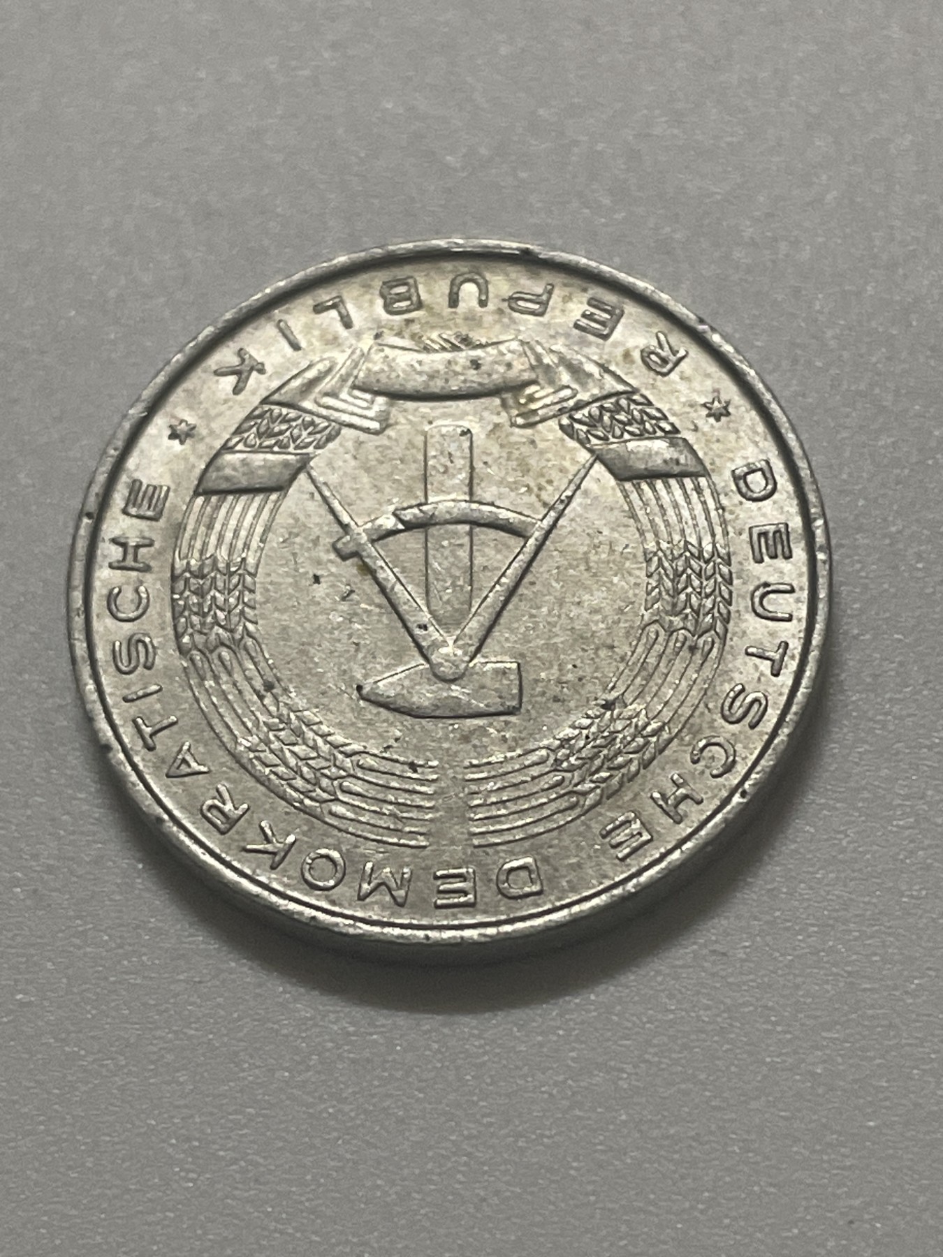 神仙姐姐散币好品专场第三十八期（无佣金满邮自动发出 东德 10 芬尼