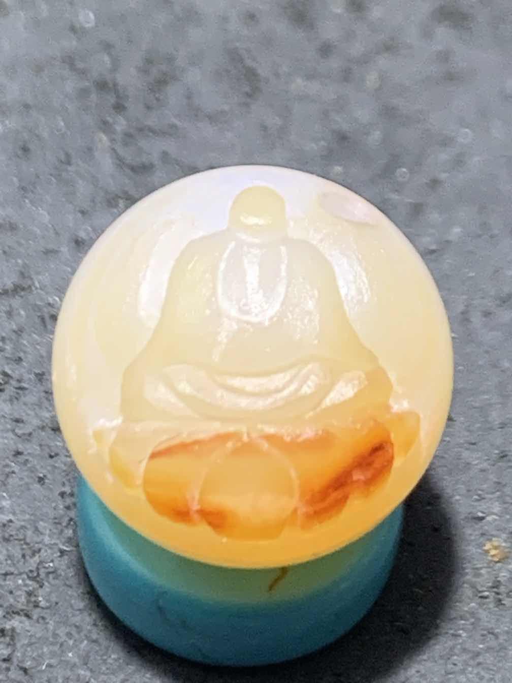 精美高玉化亚光海洋玉髓手工俏色巧雕无相佛太极阴阳鱼圆珠一个！