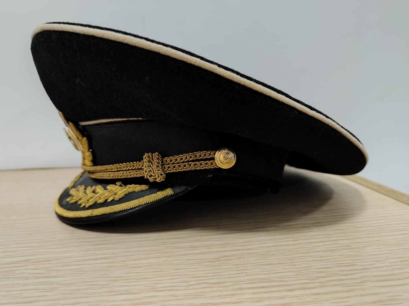 全场0元起拍 第153期 咸鱼国勋章拍卖专场 5月5日（周日）下午6：00开始 苏联海军将官大檐帽 58CM
