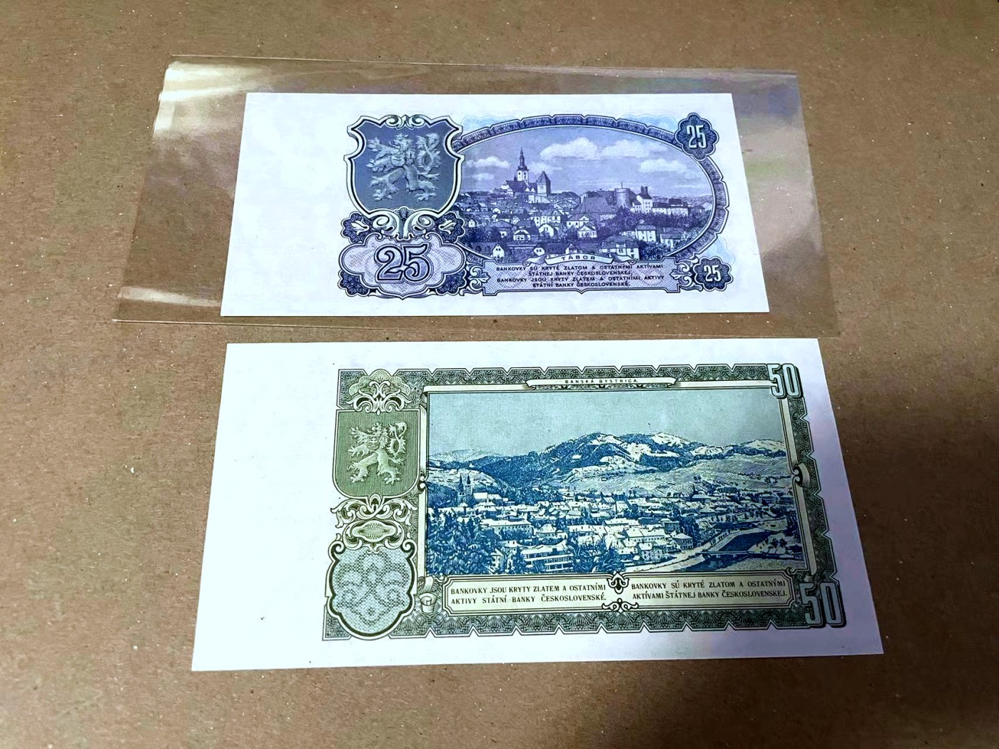 【Blue Auction】✨世界纸币精拍第470期【精】 【一组2张 含倒置号】捷斯 1953年25-50克朗 全新UNC