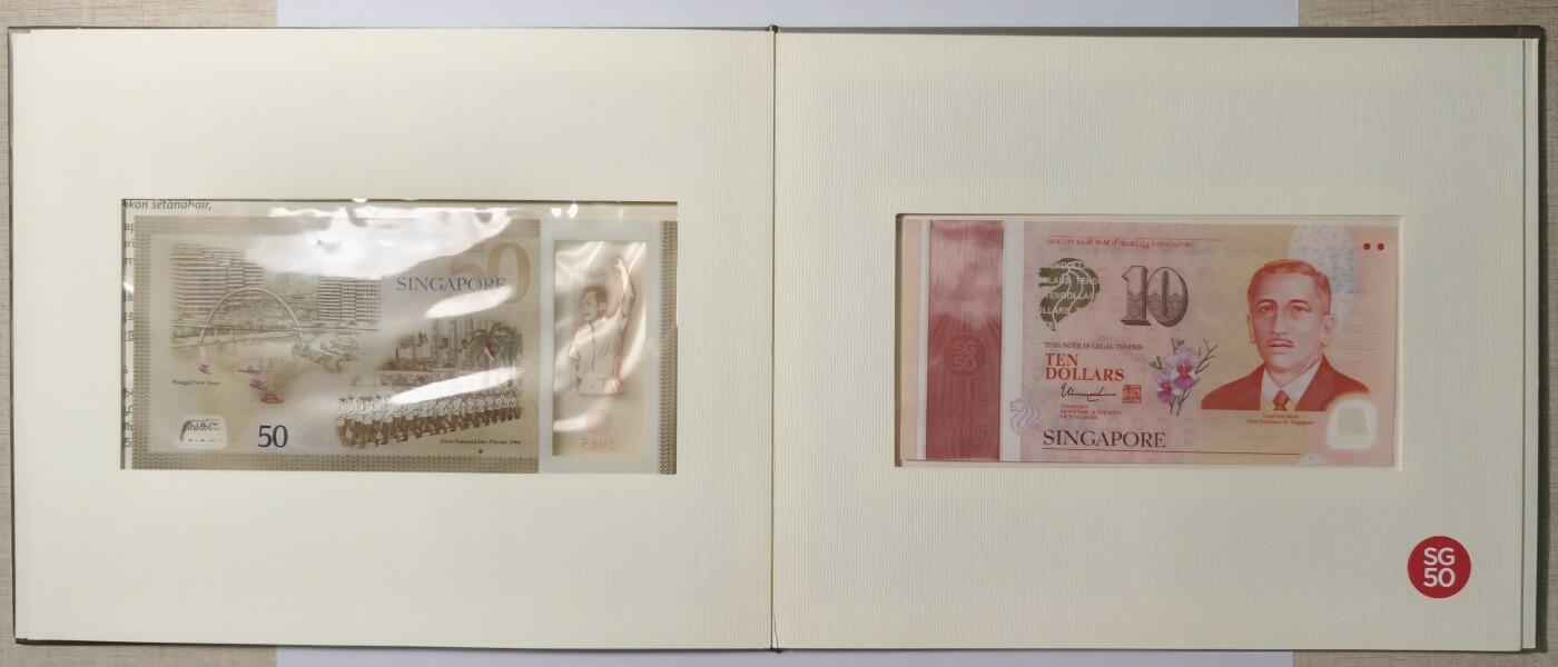 紫瑗钱币——第345期拍卖——纸币场 新加坡 2015年 建国50周年 纪念钞 10 50元 一套2枚 共60新币 原册 UNC