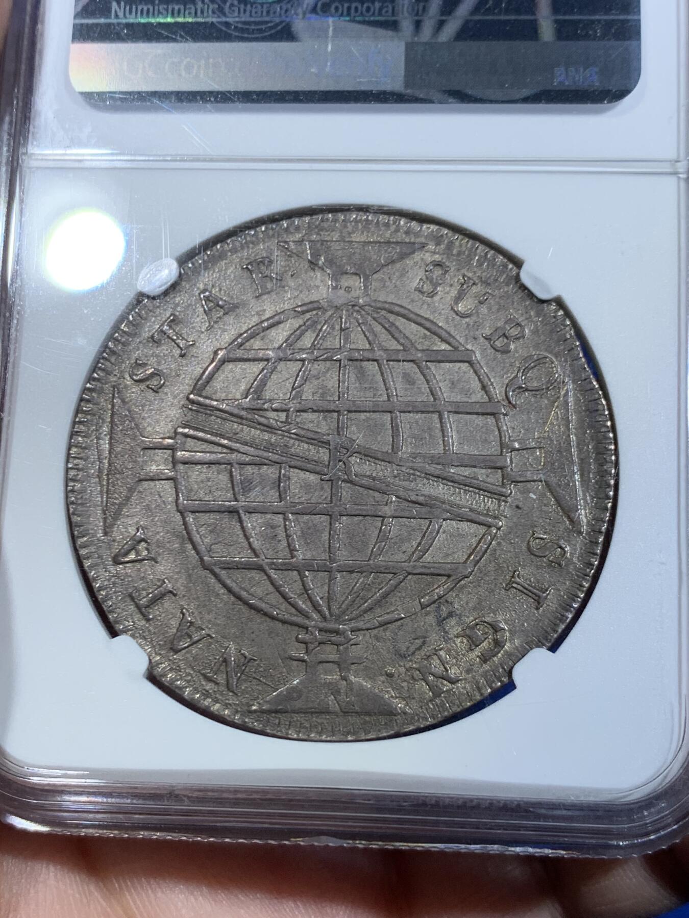 《竞宝斋》立夏专场特拍 （第2-1场）全场顺丰包邮 265场 NGC AU58 葡属巴西1813R版960R大银币 灰彩皮蛋光 双面深打 币胚为早期双柱银币 58分中的好状态 潜力19世纪早期大银