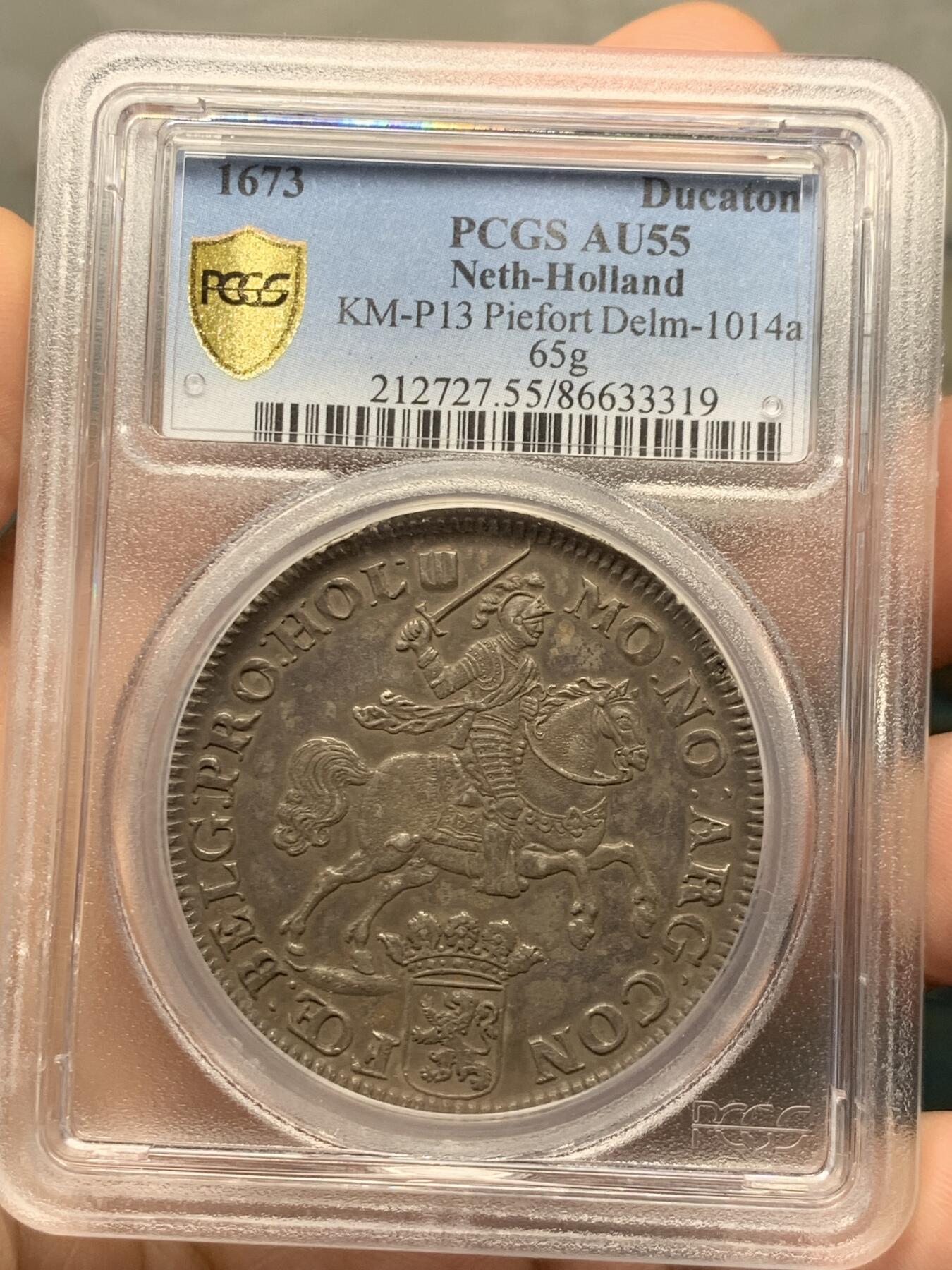 《竞宝斋》立夏专场特拍 （第2-1场）全场顺丰包邮 265场 唯一冠军分 PCGS AU55 荷兰 1673 荷兰省 加重版杜卡特 马剑大银币 65克重量是普通的大马剑的2倍 原味包浆 稀缺品种