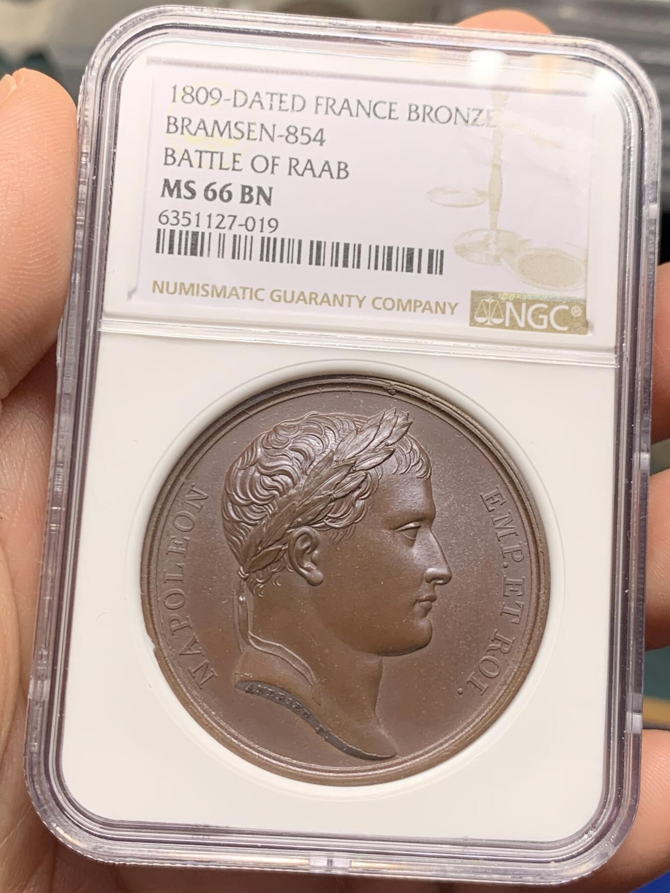 《竞宝斋》立夏专场特拍 （第2-1场）全场顺丰包邮 265场 冠军分 NGC MS66BN 法国 1809 拿破仑 拉布战役 纪念铜章 令人惊叹的细节 双面立体 超越了现代的工艺 N加厚盒装