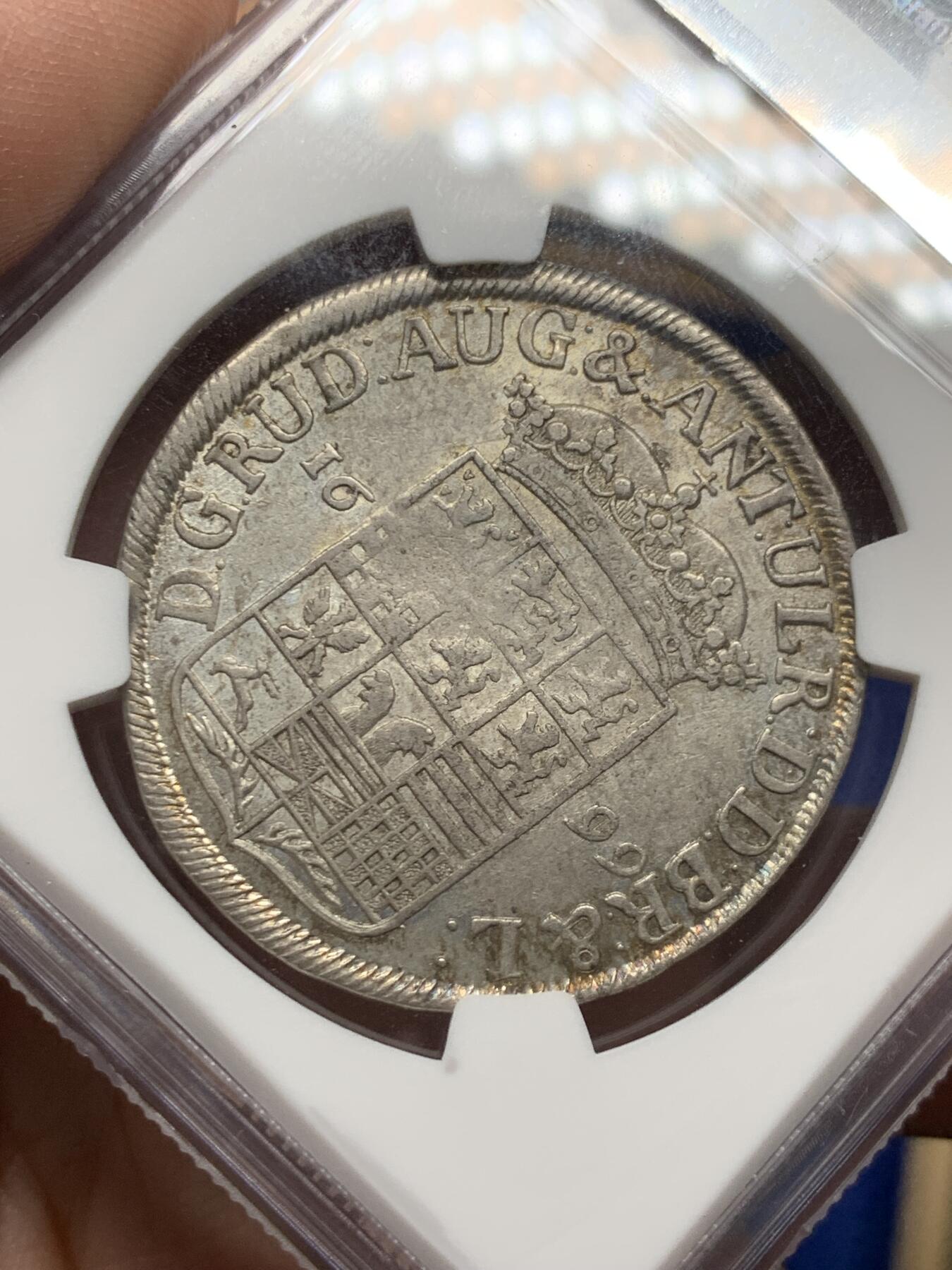 《竞宝斋》立夏专场特拍 （第2-1场）全场顺丰包邮 265场 NGC AU58 德国 1699年 布伦瑞克 飞马 2/3泰勒银币 带包浆 很不错