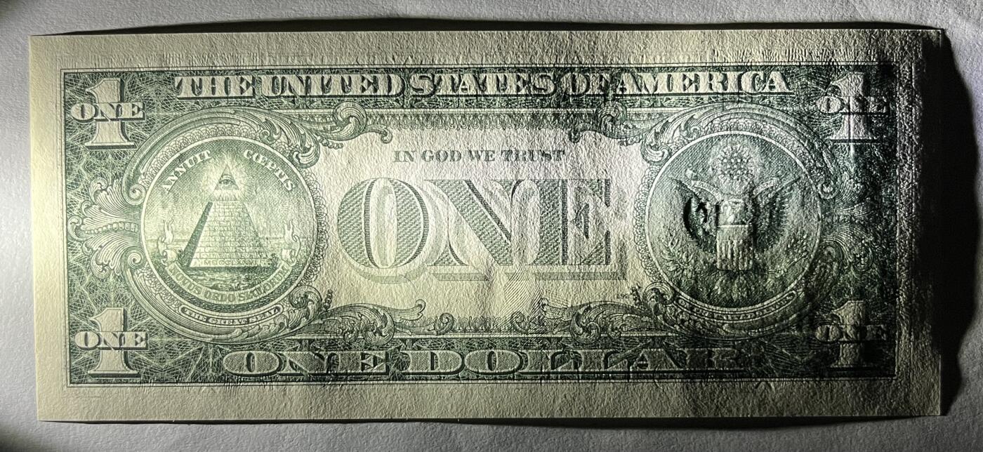Chase Auction 第29期 - - 邮票、银币、外钞、民国钞和人民币混合场！（持续更新中） 2001年 1美元 联邦储备券 ⭐星补号 三张（三连号）