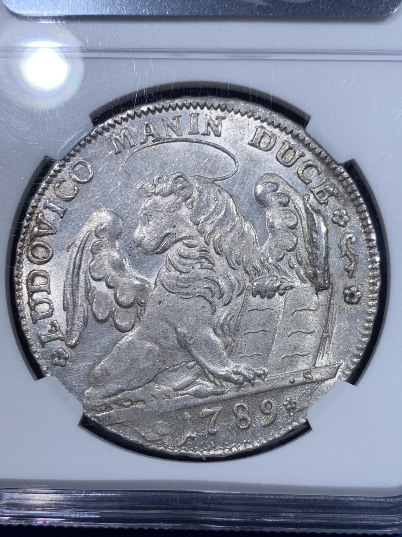 《竞宝斋》立夏专场特拍 （第2-1场）全场顺丰包邮 265场 冠军分 NGC MS62 意大利 威尼斯 1789年 泰勒 威尼斯飞狮纪念大银币 背部狮子浮雕生动 造型古朴雅致