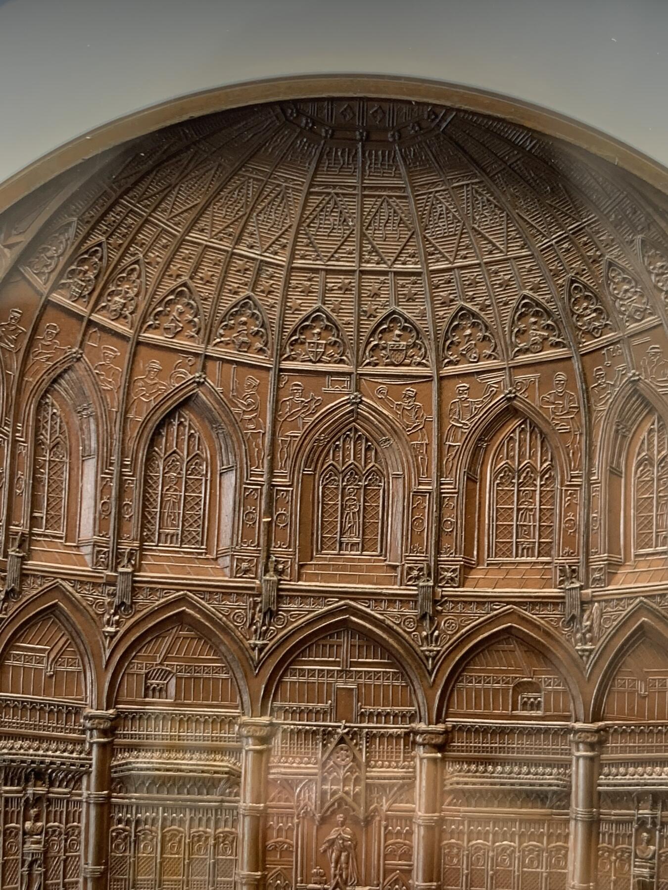 《竞宝斋》立夏专场特拍 （第2-1场）全场顺丰包邮 265场 NGC MS64BN 1884年英国伦敦金融城系列 建筑三杰之一 大不列颠市政厅铜牌新议会厅开幕 伦敦造币厂 作者JS & AB Wyon 直径77毫米 正面是伦迪尼亚 商业和治安法官出席 向她的议会发表讲话 背面是市政厅内景 此章是任何大教堂和建筑相关奖牌的高级收藏者的必备品