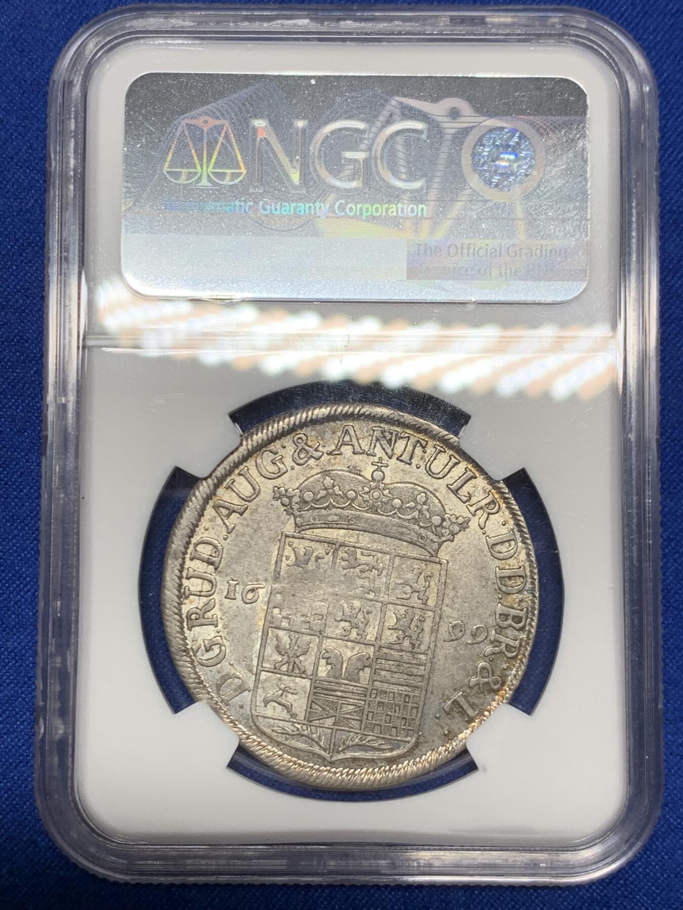 《竞宝斋》立夏专场特拍 （第2-1场）全场顺丰包邮 265场 NGC AU58 德国 1699年 布伦瑞克 飞马 2/3泰勒银币 带包浆 很不错