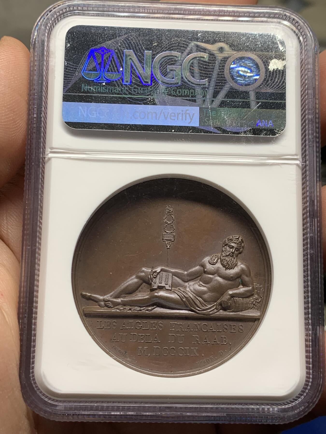 《竞宝斋》立夏专场特拍 （第2-1场）全场顺丰包邮 265场 冠军分 NGC MS66BN 法国 1809 拿破仑 拉布战役 纪念铜章 令人惊叹的细节 双面立体 超越了现代的工艺 N加厚盒装