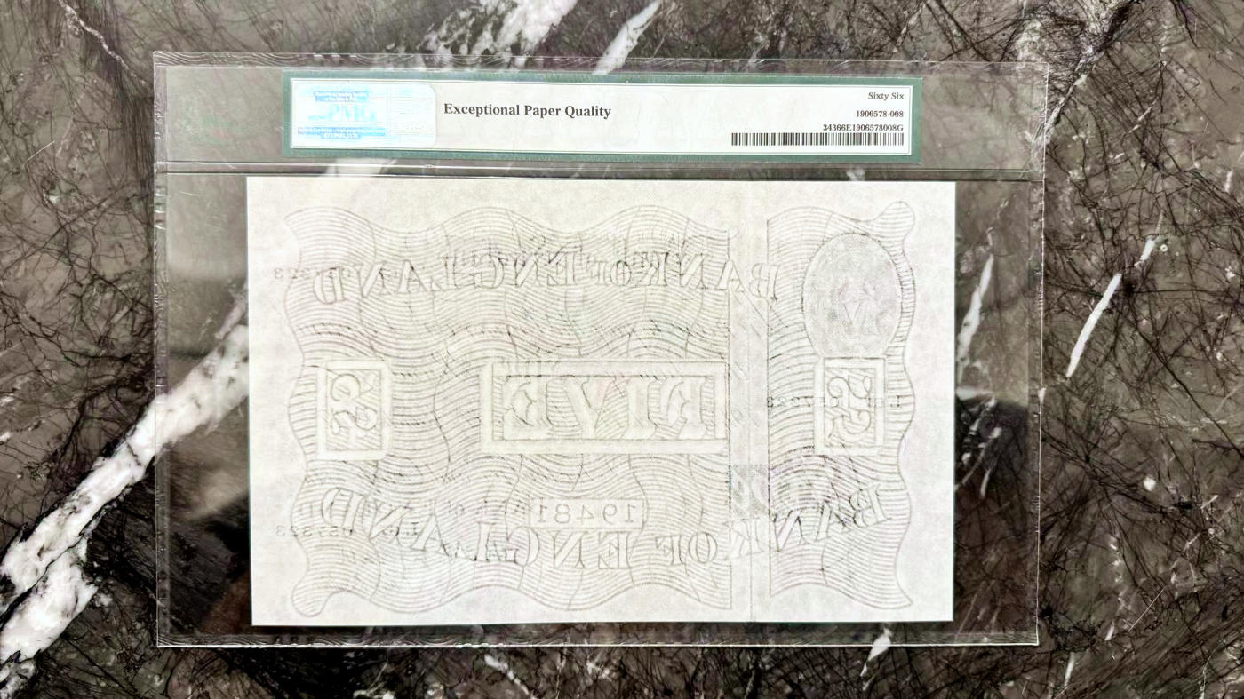 【Blue Auction】✨世界纸币精拍第471期【精】  英国 1947年5镑 白色英镑 大票幅 PMG66EPQ 老壳子