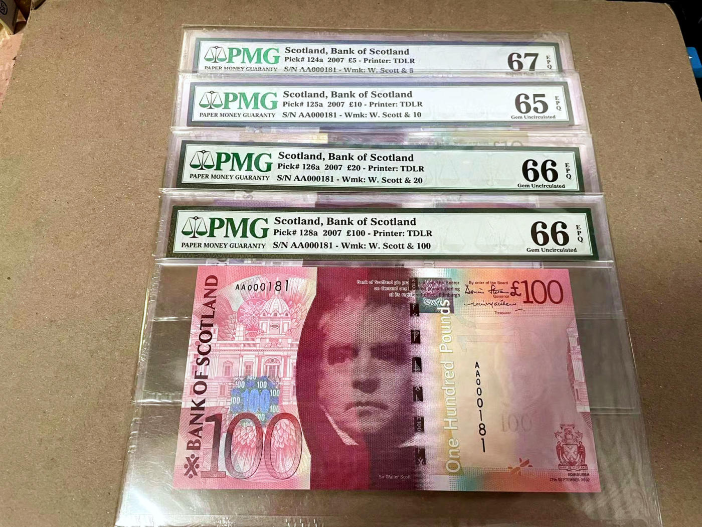【Blue Auction】✨世界纸币精拍第471期【精】    【一组4张 AA冠181全同倒置小号】苏格兰 2007年5-10-20-100镑 PMG67EPQ-65EPQ 