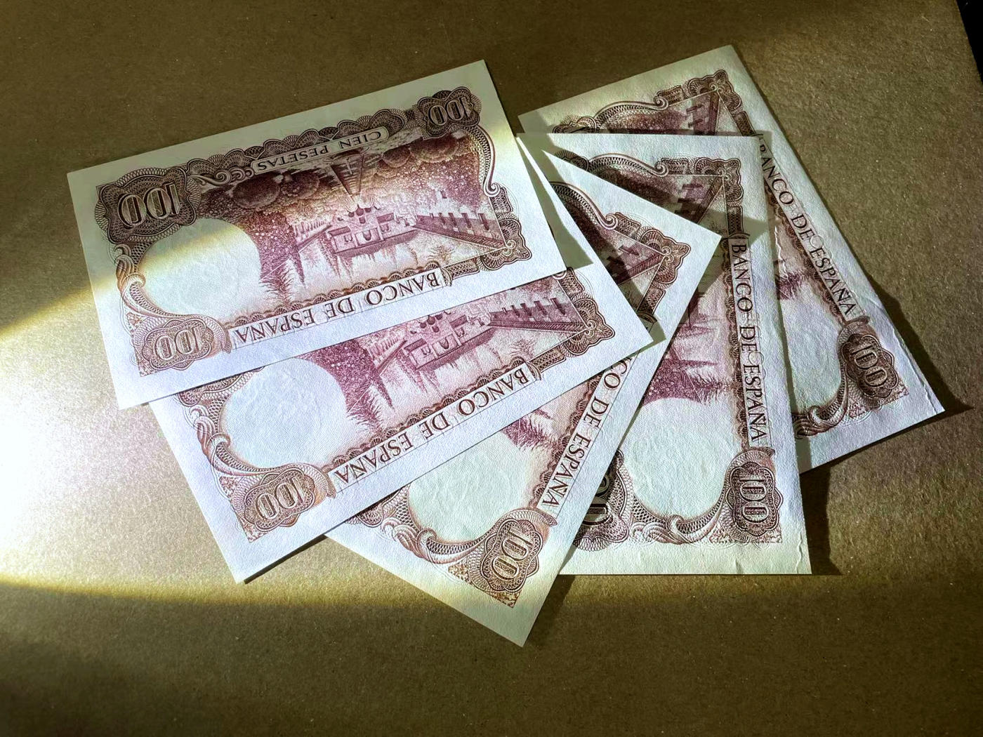 【Blue Auction】✨世界纸币精拍第471期【精】 【一组5张】西班牙 1970年100比塞塔 UNC/UNC-