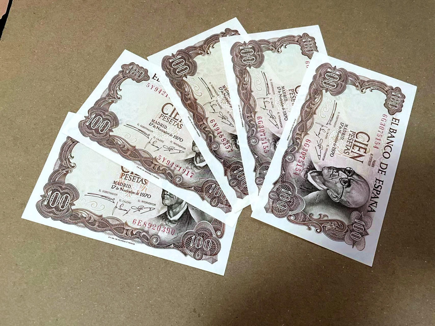 【Blue Auction】✨世界纸币精拍第471期【精】 【一组5张】西班牙 1970年100比塞塔 UNC/UNC-