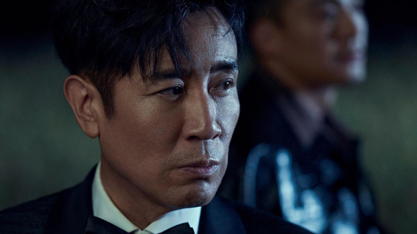 零元拍：于和伟亲笔签名 那张艺谋导演作品《坚如磐石》IMAX原版海报，尺寸285*420mm