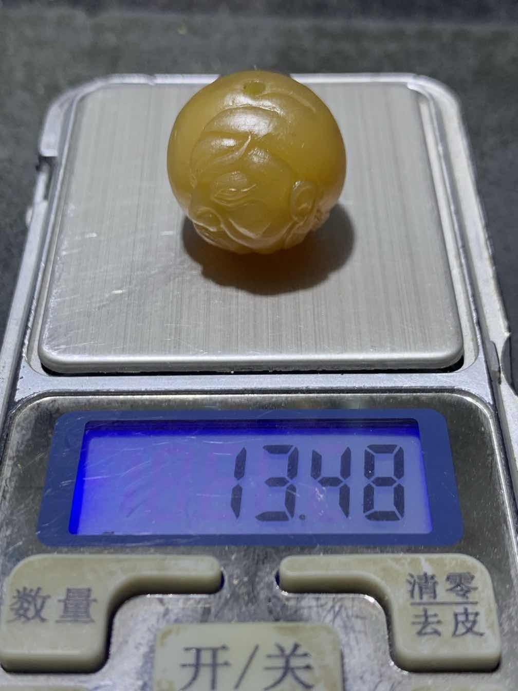 精美亚光高玉化战国红玛瑙手工雕刻忠义关二爷圆珠一个，