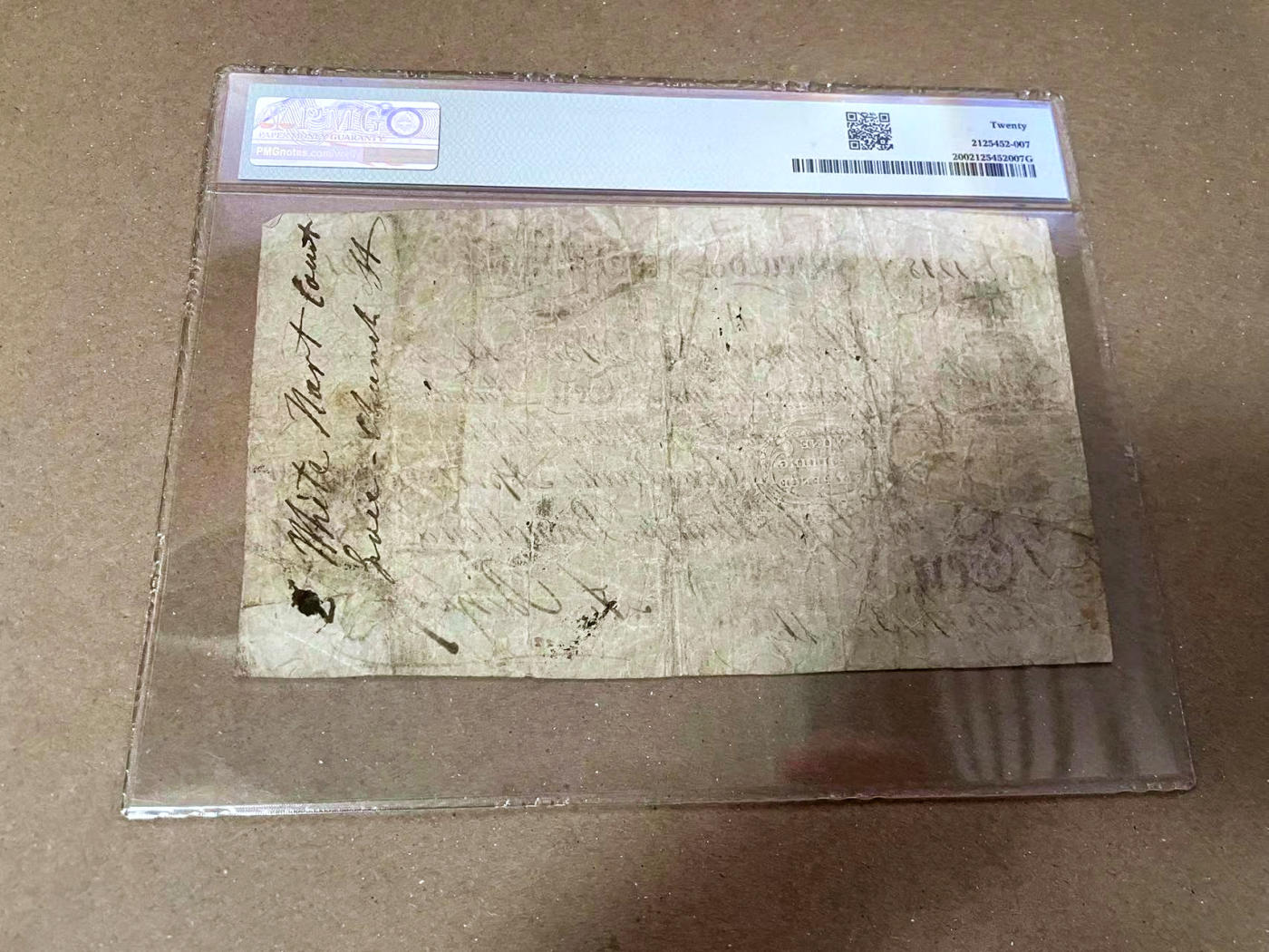 【Blue Auction】✨世界纸币精拍第471期【精】 【1218号实钞】英国 肯特郡Weald银行（仅存在2年） 早期1813-14年10镑高值 200多年前白色英镑 大票幅 PMG20 已经是难得的品相了 肯特被称为“英格兰的花园”，是狄更斯、达尔文和丘吉尔的故乡 几年前目录价250-400英镑