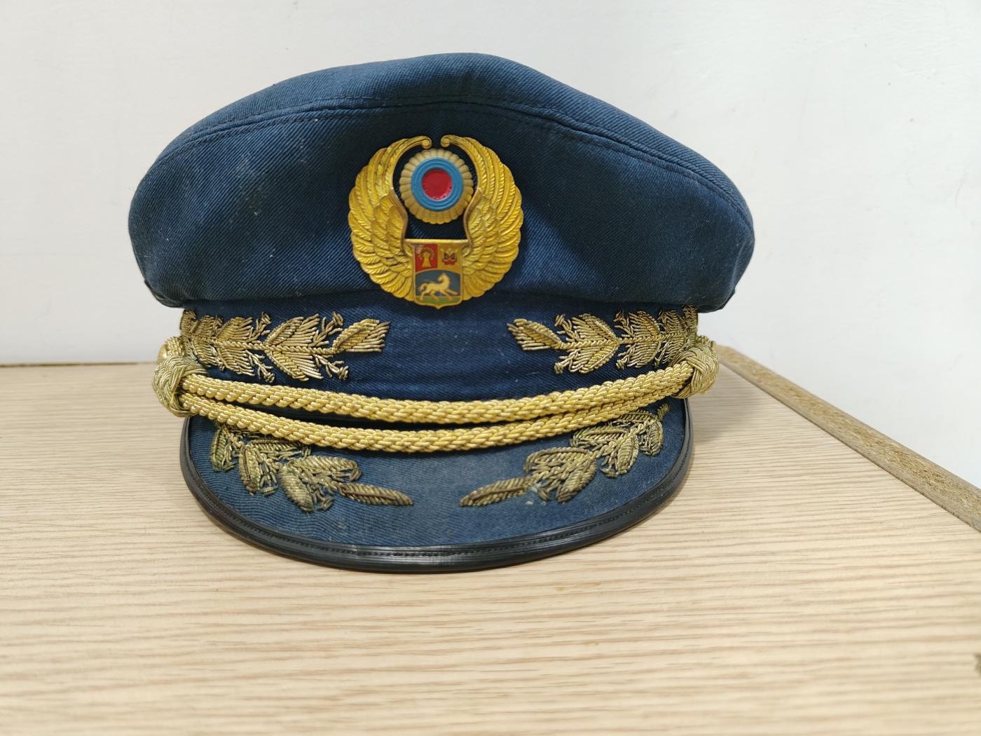 全场0元起拍 第154期 咸鱼国勋章拍卖专场 5月8日（周三）下午6：00开始 委内瑞拉空军将官大檐帽 56CM