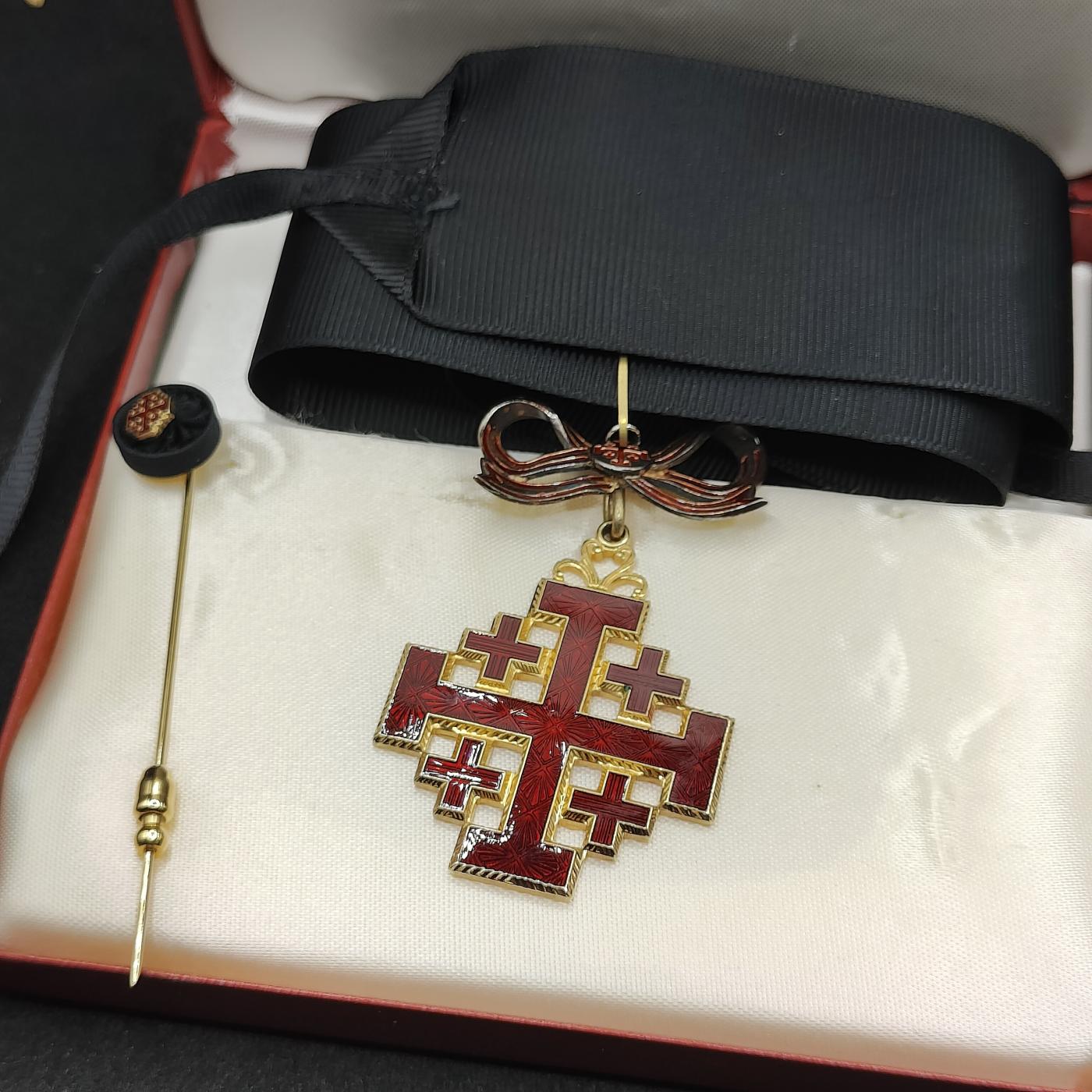 全场0元起拍 第154期 咸鱼国勋章拍卖专场 5月8日（周三）下午6：00开始 梵蒂冈教皇国聖墓骑士团勋章