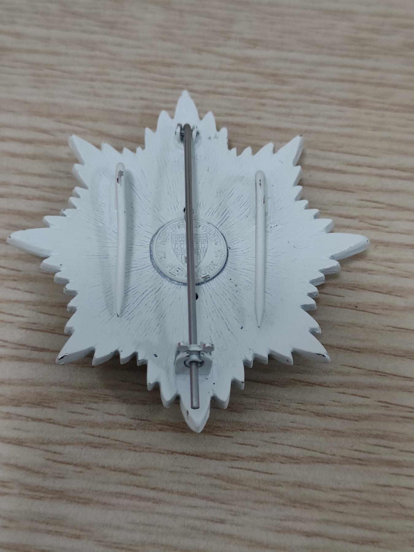 全场0元起拍 第154期 咸鱼国勋章拍卖专场 5月8日（周三）下午6：00开始 委内瑞拉最高荣誉 解放者勋章星芒 玻利瓦尔勋章