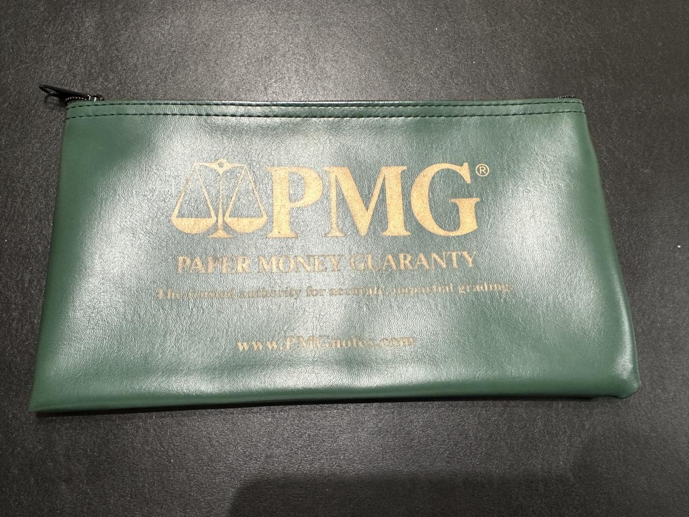 《外钞收藏家》第三百六十七期 两本德国灯塔原装进口 纸币收藏册适合放裸币+ PMG绿色皮革 评级钞保护收纳三个一起 全新