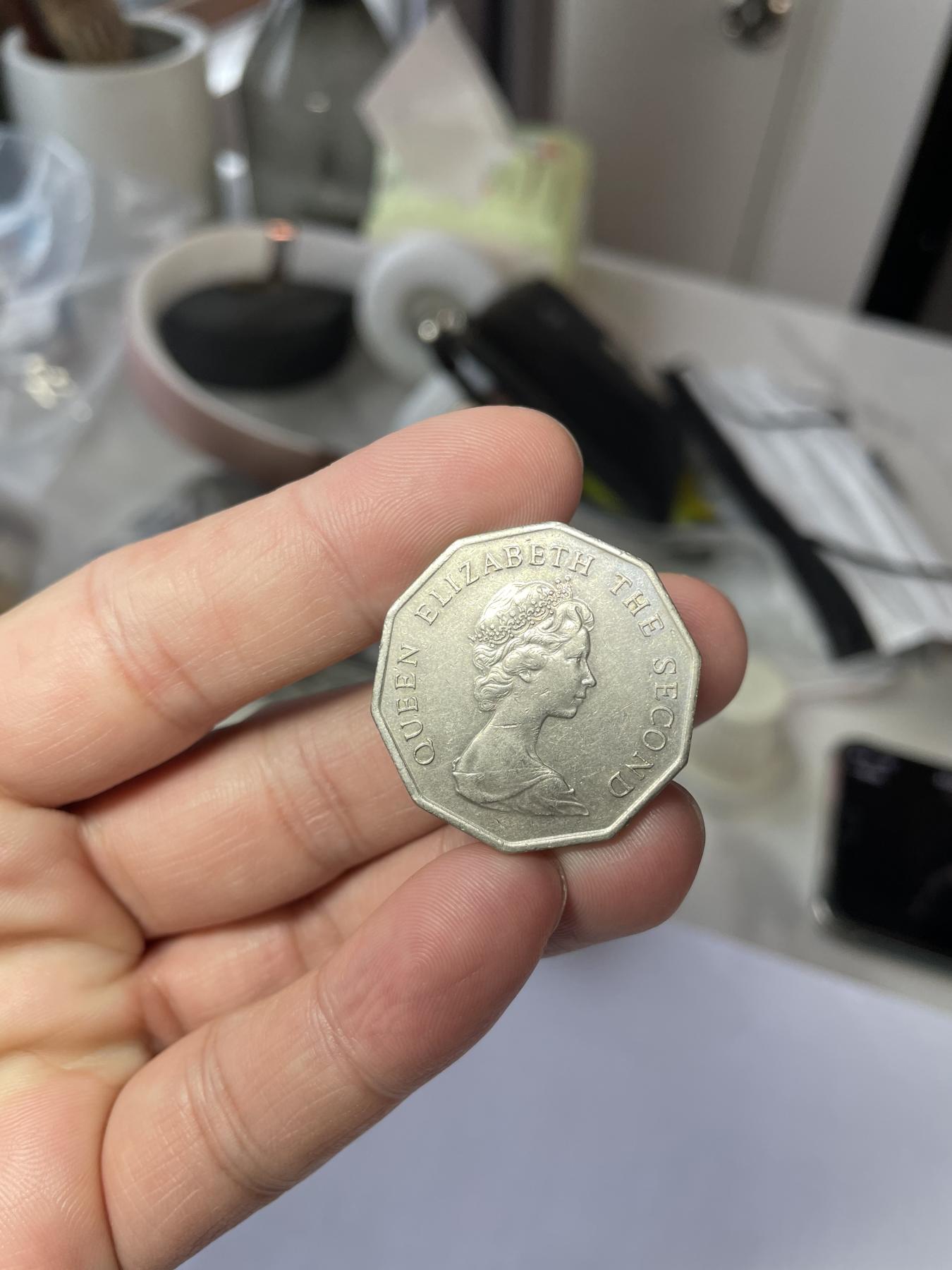 2024年集古藏今外币拍卖第六期-第4场—（总第54拍） 1976年香港大五元