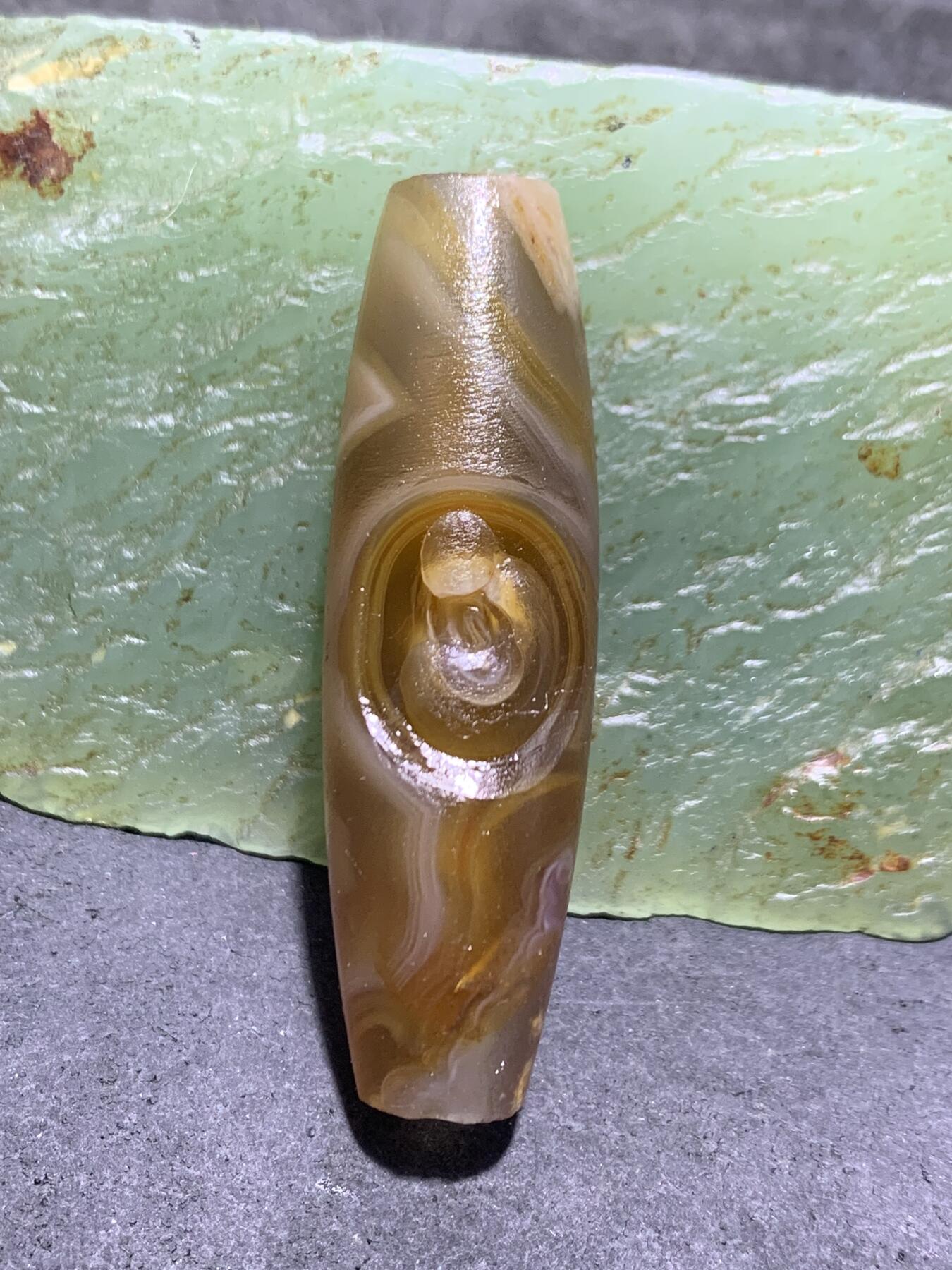 精美亚光高玉化巴西玛瑙手工俏色巧雕双无相佛桶珠一个！