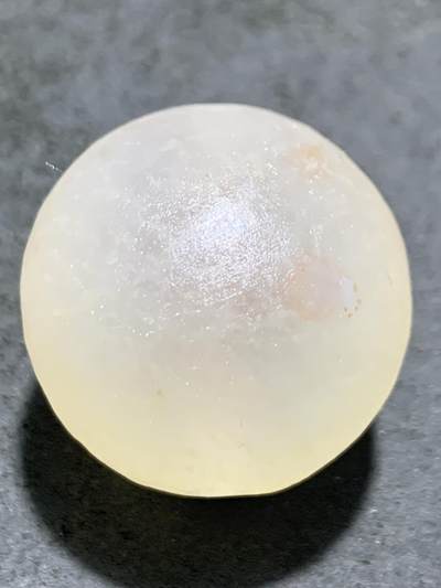 精美满冰飘亚光战国红玛瑙手工巧雕龙鱼随形圆珠一个 精美满冰飘亚光战国红玛瑙手工巧雕龙鱼随形圆珠一个