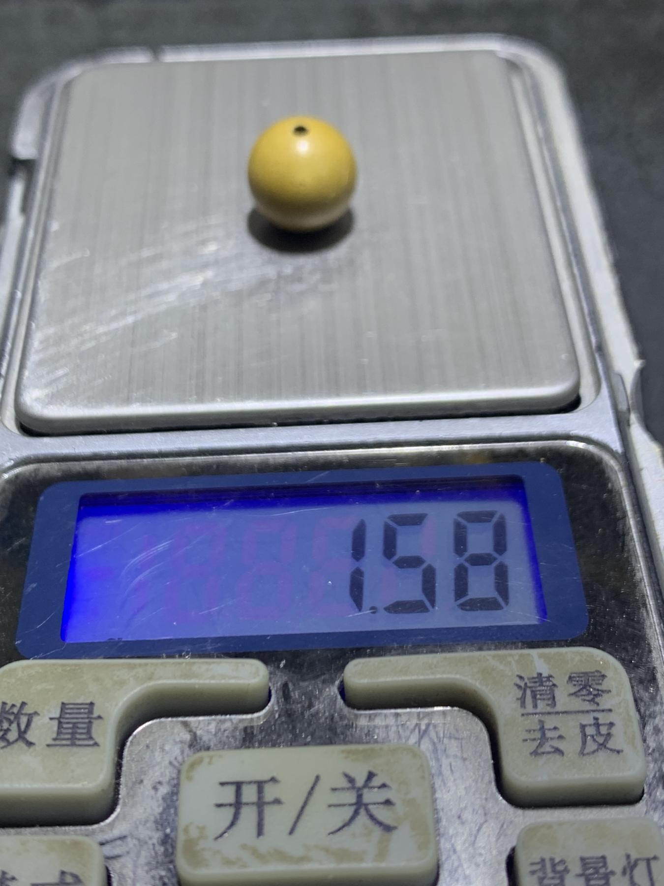 十堰土豪金松石圆珠一颗，