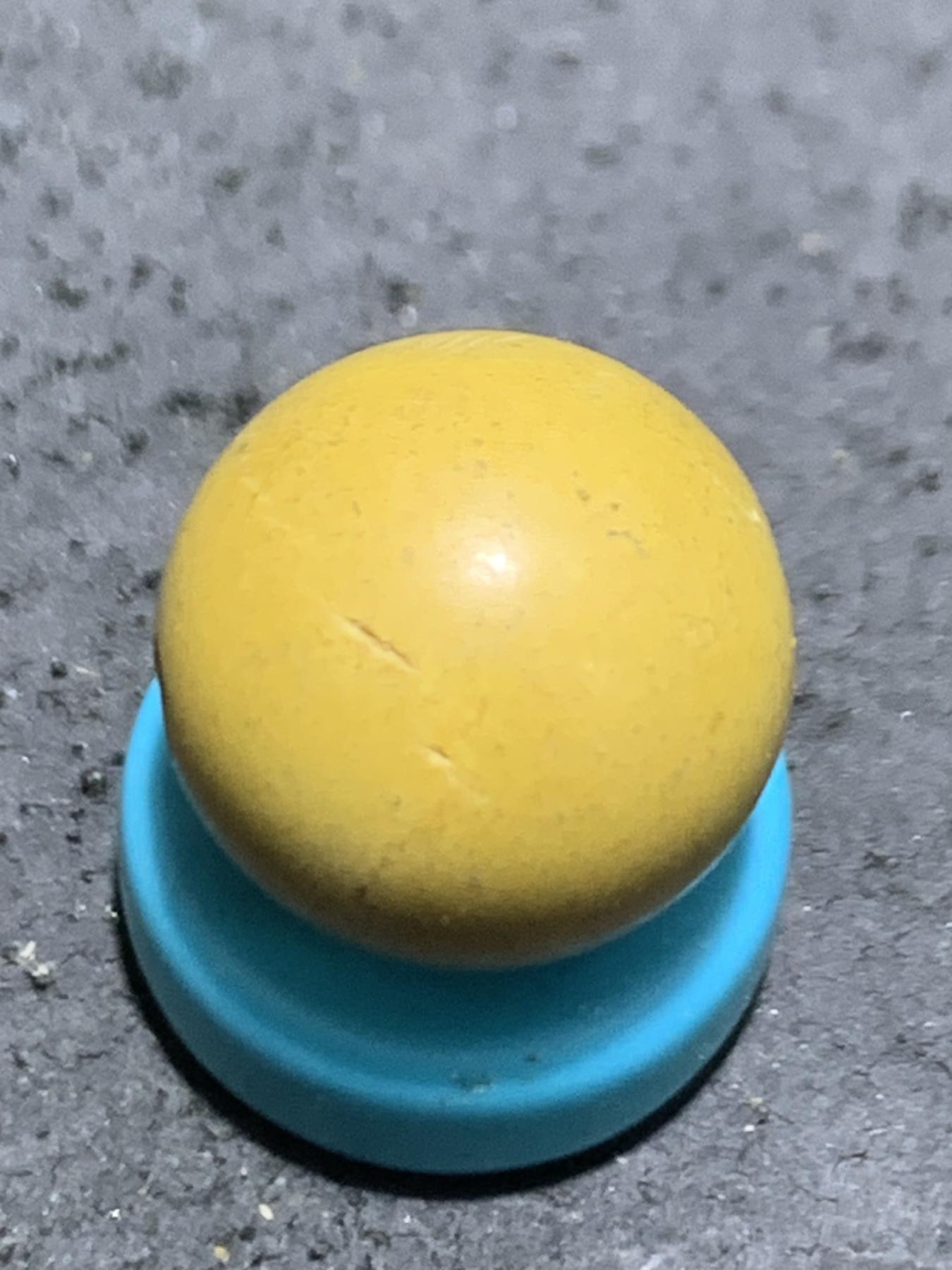 十堰土豪金松石圆珠一颗，