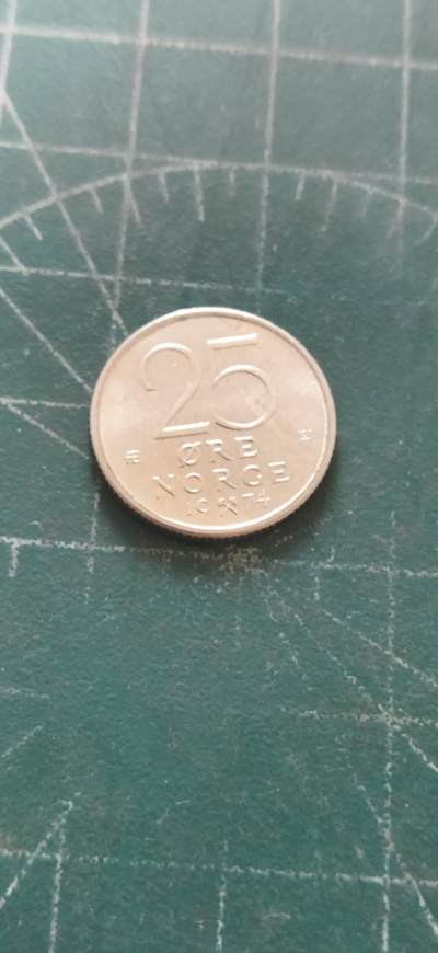 外国硬币初藏2024年第12场 - 挪威25欧尔镍币1974年。