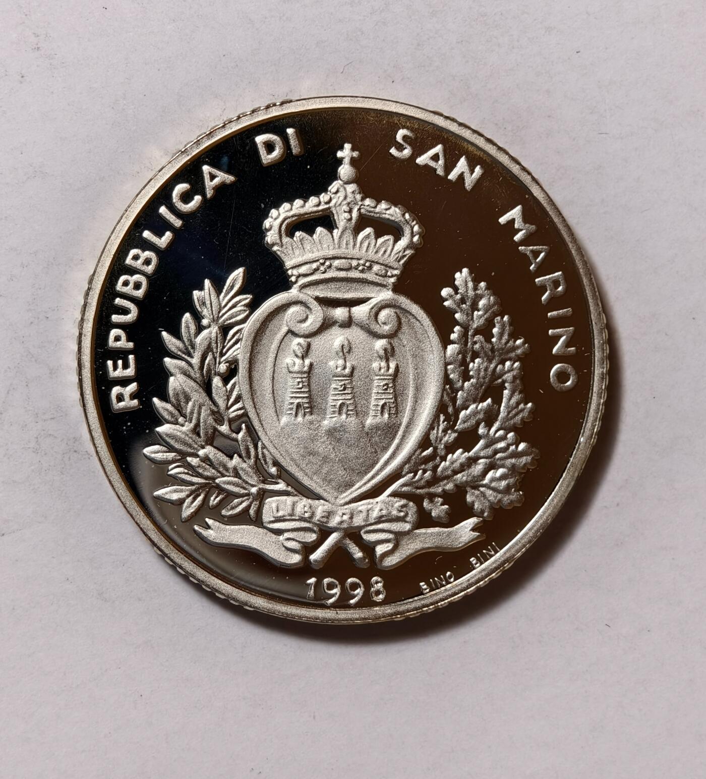 紫瑗钱币——第346期拍卖 圣马力诺 1998年 新千年中的欧洲 10000里拉 22克 0.835银 精制