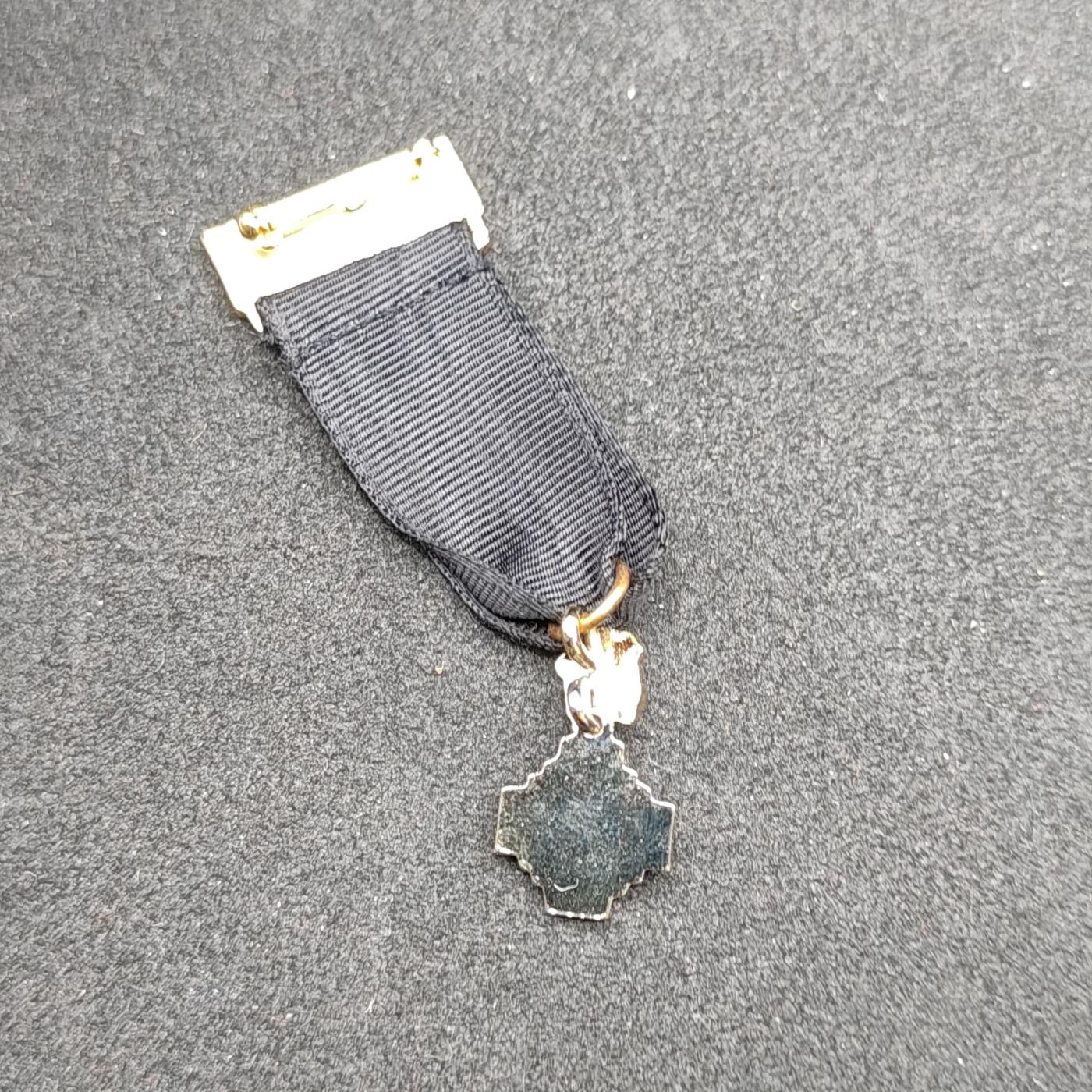 全场0元起拍 第155期 咸鱼国勋章拍卖专场 5月12日（周日）下午6：00开始 梵蒂冈教皇国聖墓骑士团迷你章