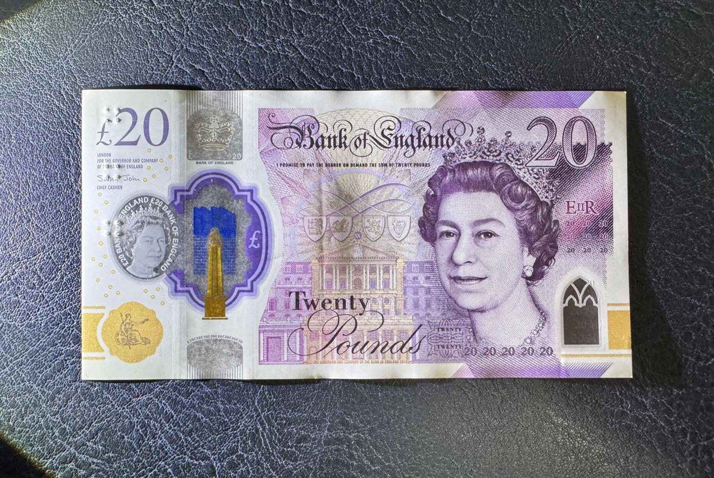 收藏联盟Quantum Auction 第344期拍卖  英国2018年20镑 品相AU AA冠 号码全程无4