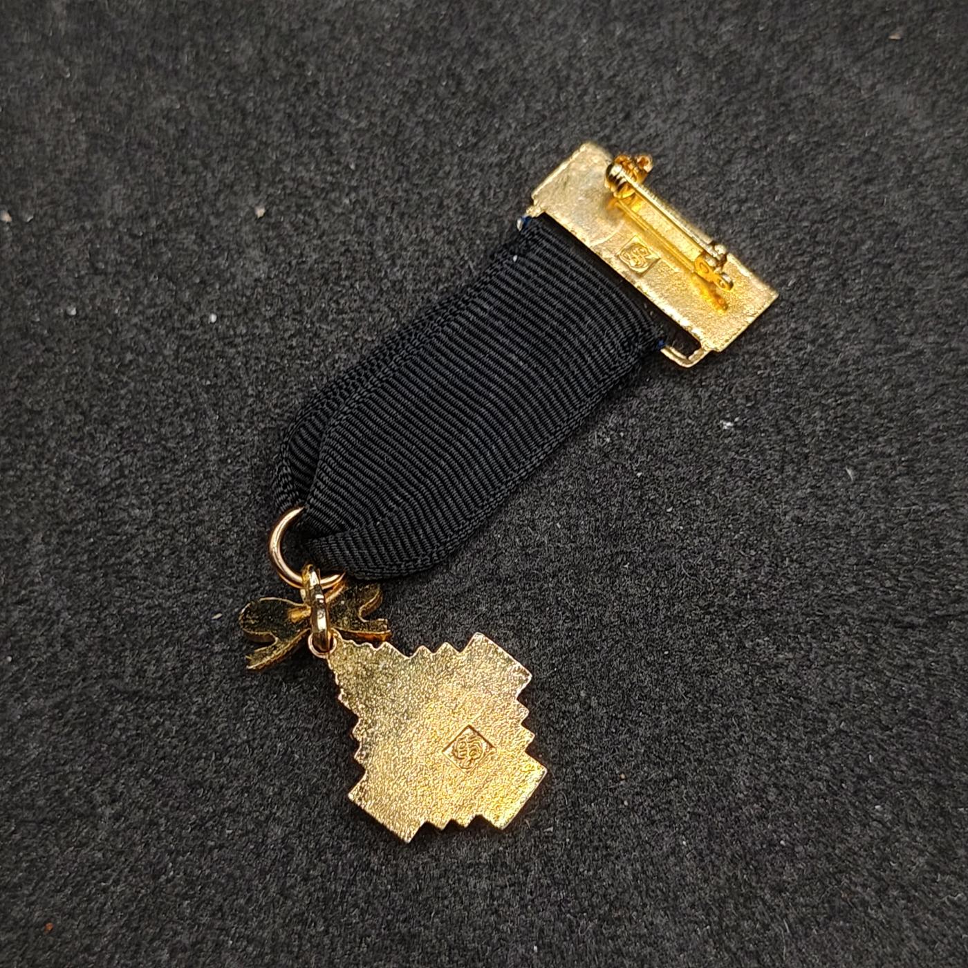 全场0元起拍 第155期 咸鱼国勋章拍卖专场 5月12日（周日）下午6：00开始 梵蒂冈教皇国聖墓骑士团迷你章