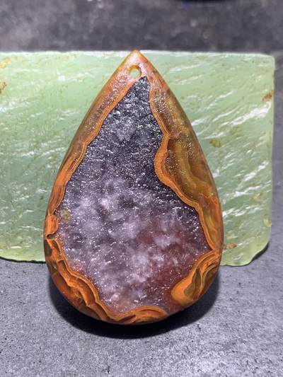 精美亚光冰飘冻料战国红玛瑙手工俏色巧雕凤舞九天吊坠一个， 精美亚光冰飘冻料战国红玛瑙手工俏色巧雕凤舞九天吊坠一个，