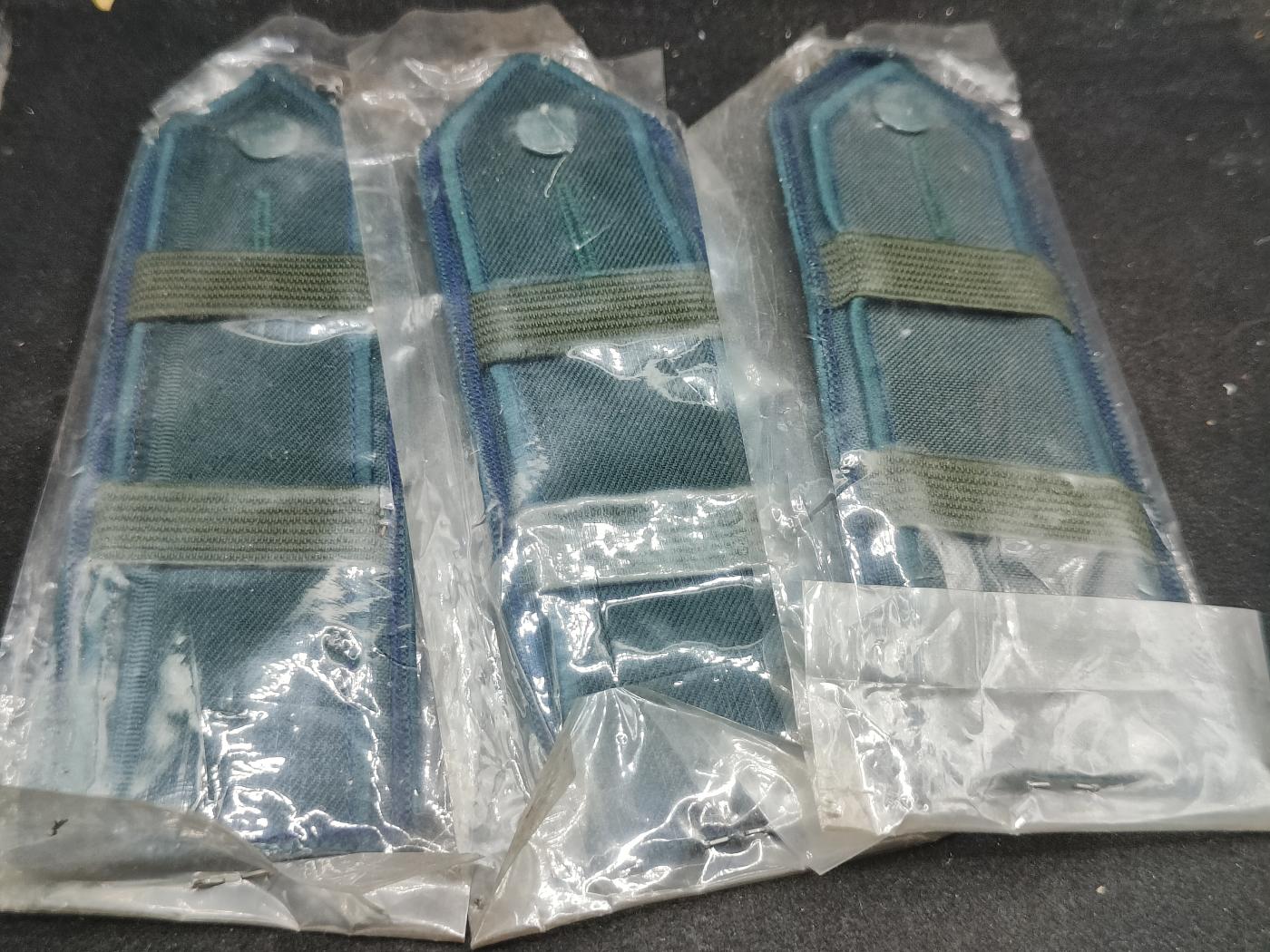 全场0元起拍 第155期 咸鱼国勋章拍卖专场 5月12日（周日）下午6：00开始 工兵校官肩章单个三只