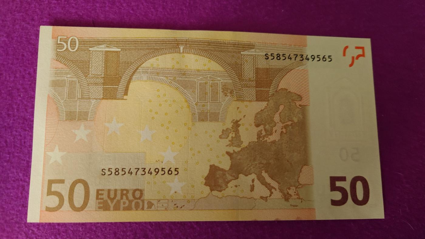 【世界钱币】精选微拍第104期暨2024年第15期  部分硬通新品销售 【一口价已售出】2002年50欧元 三签 全新绝品S冠尾号565