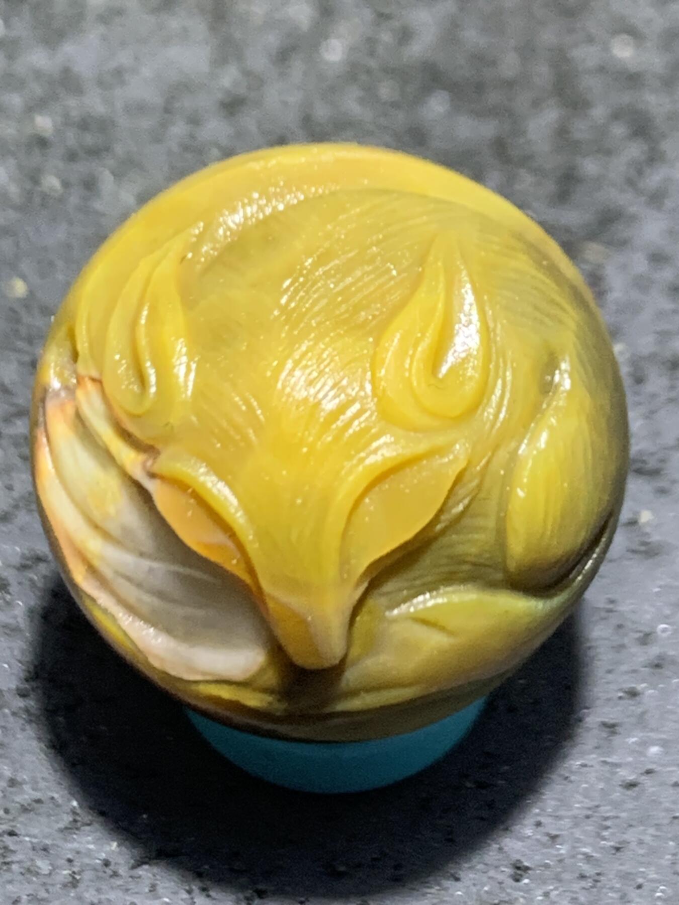 精美亚光战国红玛瑙手工俏色巧雕灵狐珠一颗！