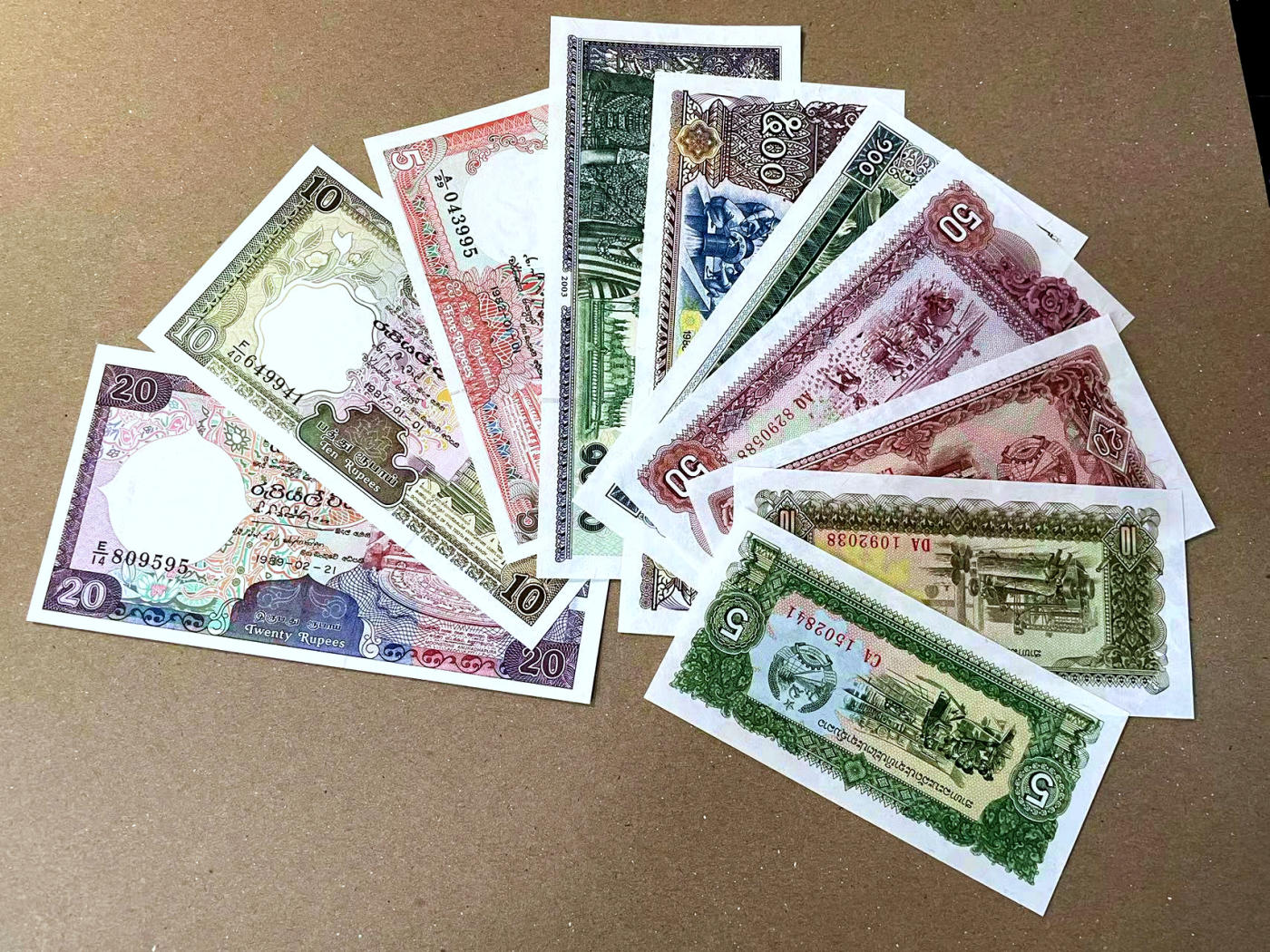 【Blue Auction】✨世界纸币精拍第473期【精】 【一组10张】柬埔寨、斯里兰卡纸币一组 全新UNC